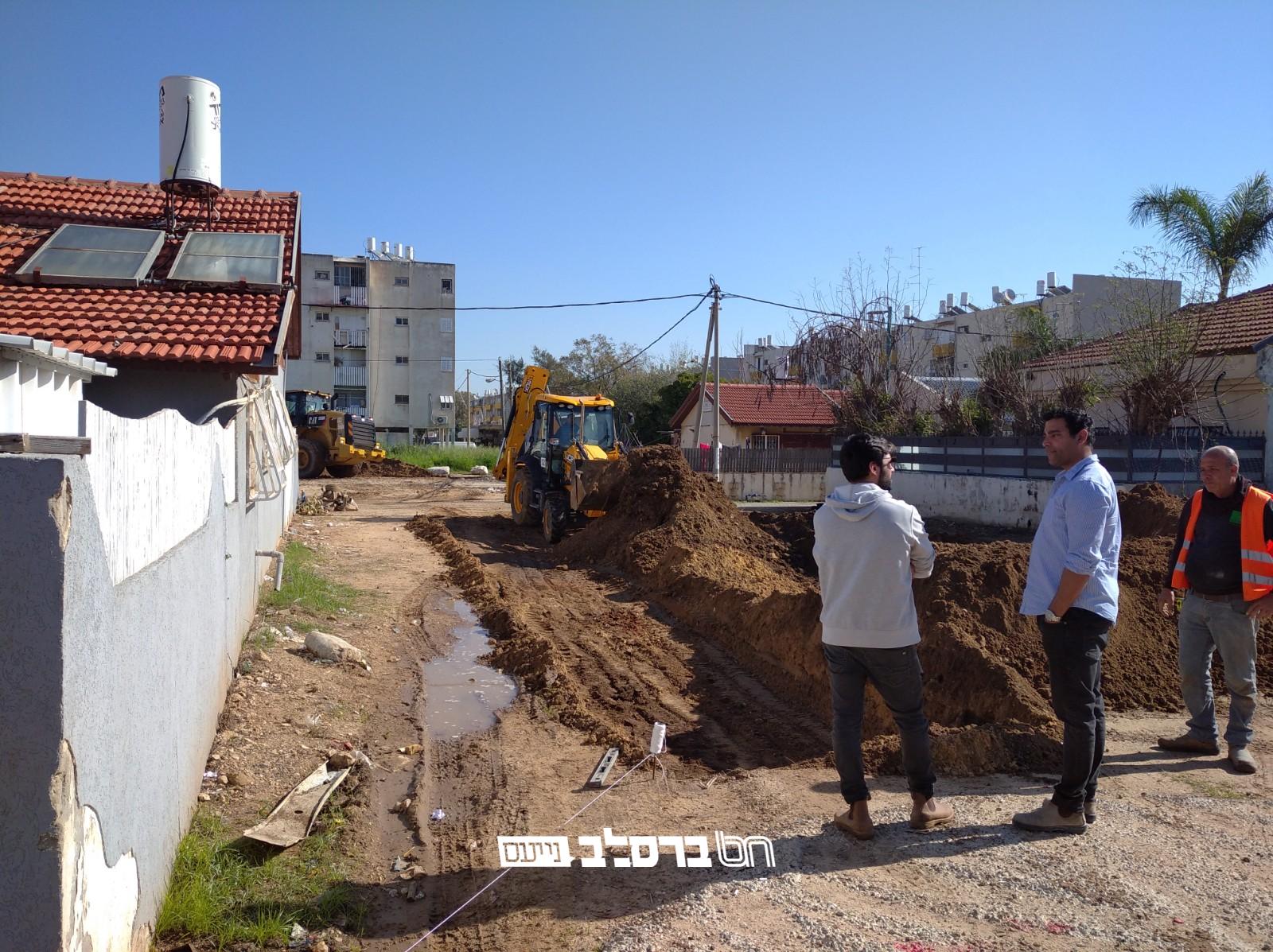 רמלה: אנ"ש בעיר רמלה החלו בבניין בית הכנסת ברסלב ע"ש הצדיק