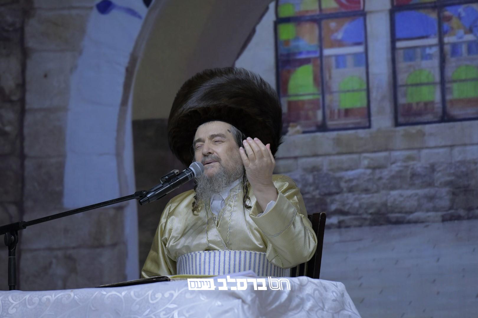 פרסום ראשון: הדלקה בראשות הגרי"מ שכטער • הפרטים המלאים