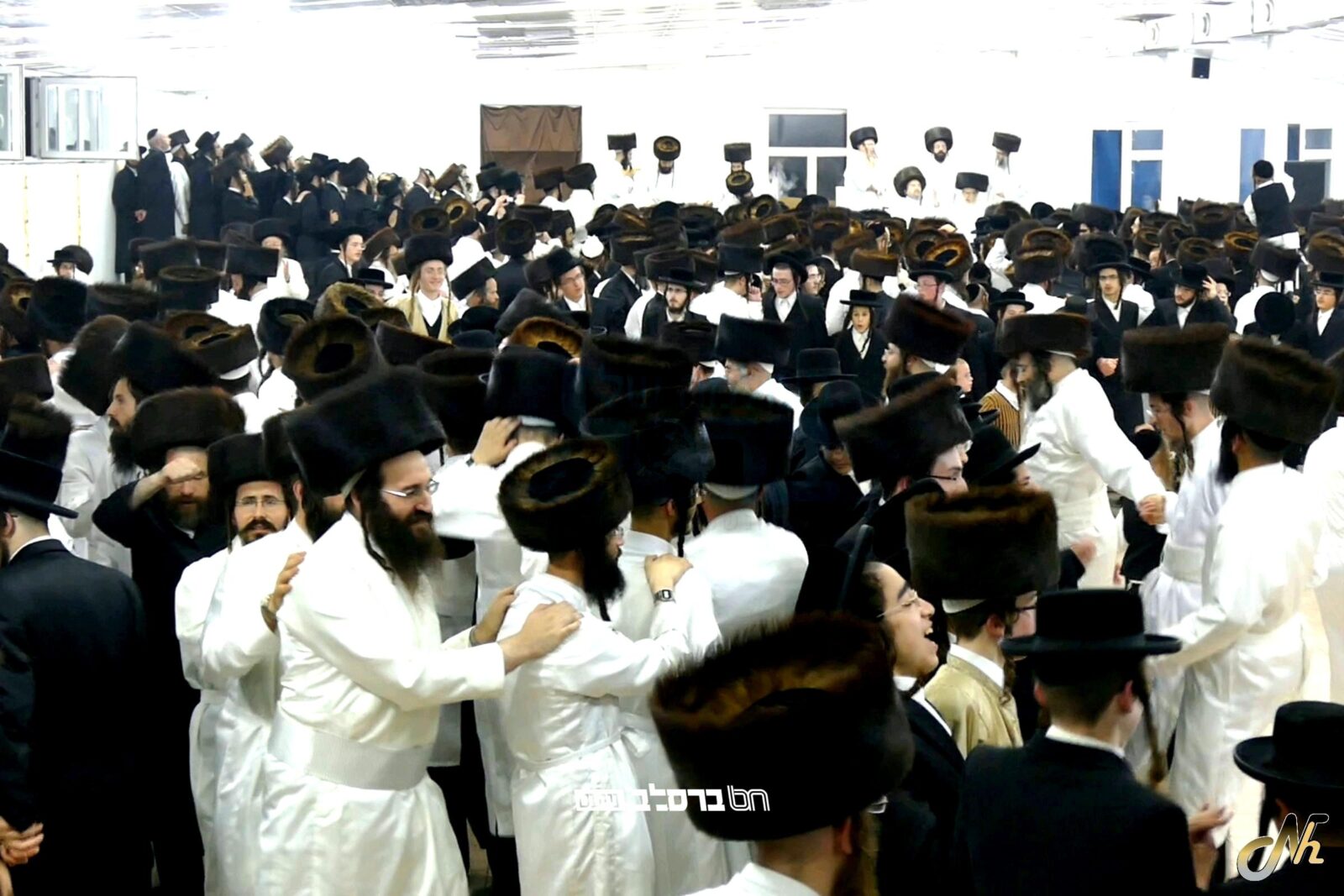 קהילת "קרן אור" שבראשות הגה"צ הגרי"מ שכטער פותחים את ההרשמה לנסיעה הגדולה • עם הפרטים