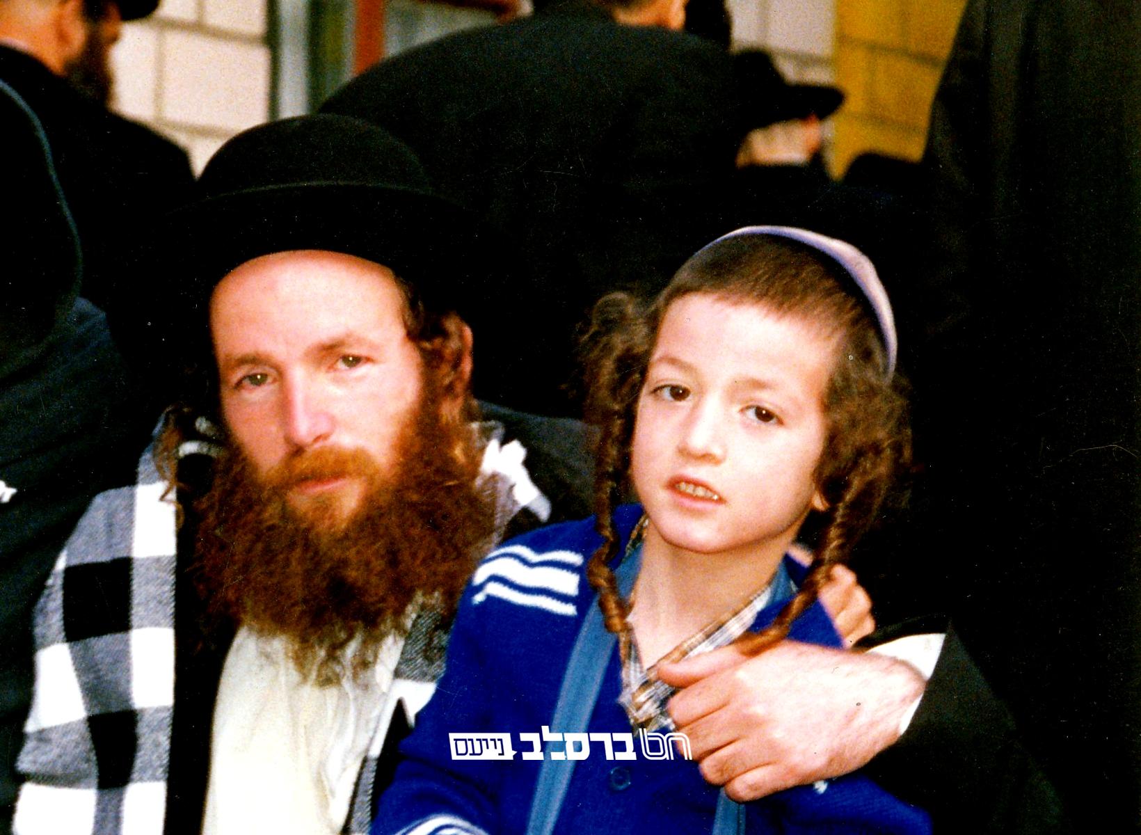 נוסטלגיה • הרב ישראל דגן שליט"א עם השיר "ראש השנה שלי עולה על הכל" • האזינו