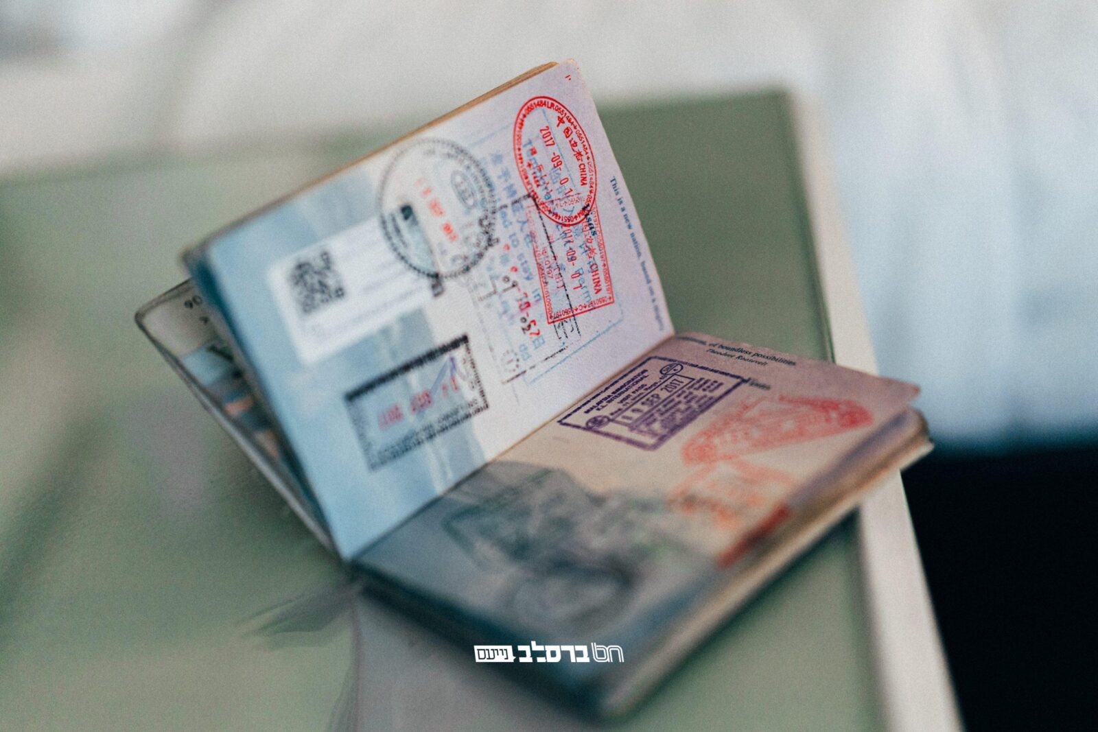 דיווח מהשטח • למרות ההודעות המרגיעות: גזירת גירוש ואיסור כניסה ל5 שנים לאוקראינה לנכנסים ללא החתמת הדרכון