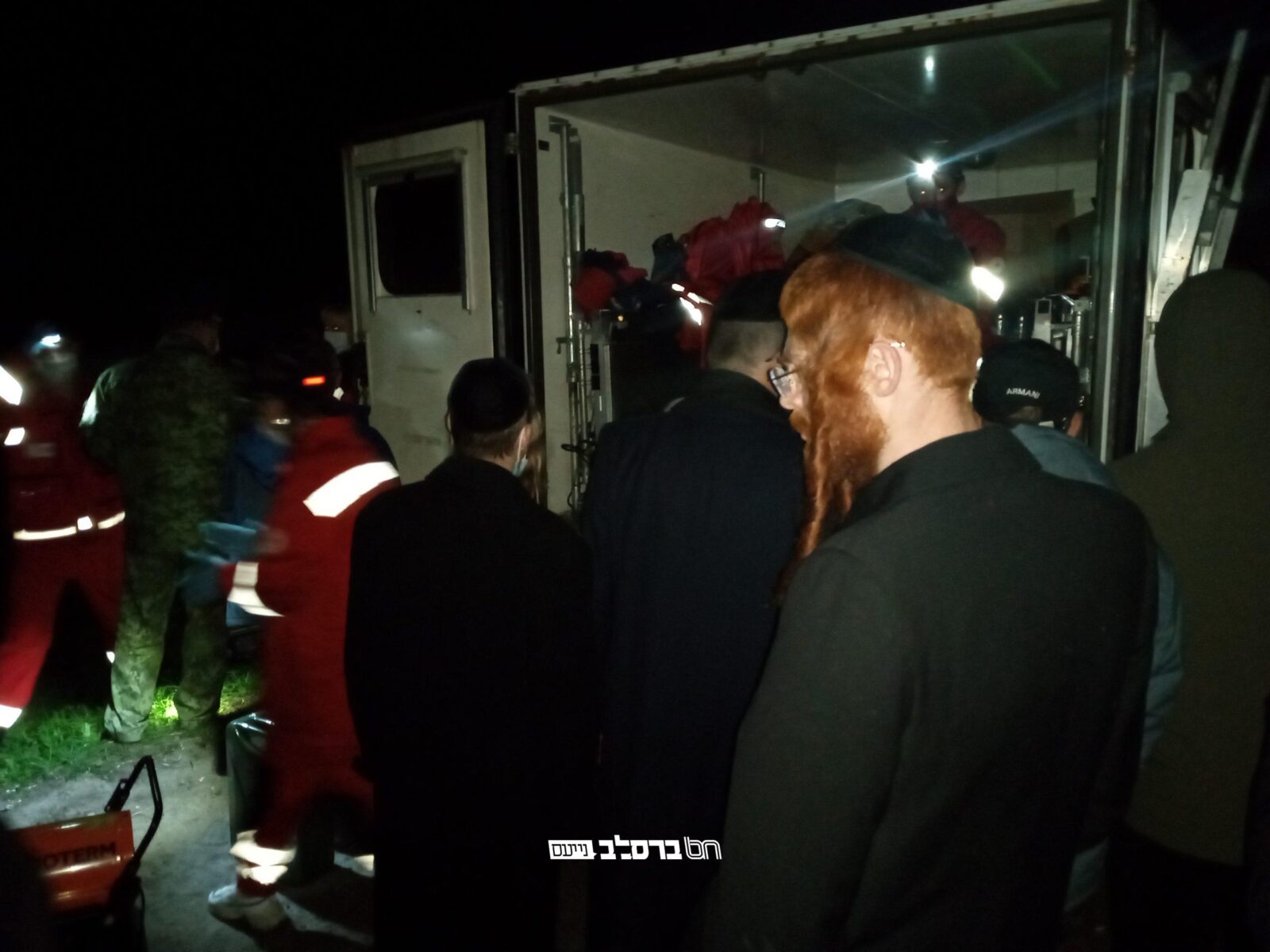 עדכון: ארגון הצלב האדום מגיש סיוע לגולי בלארוס התקועים בגבול המפורז