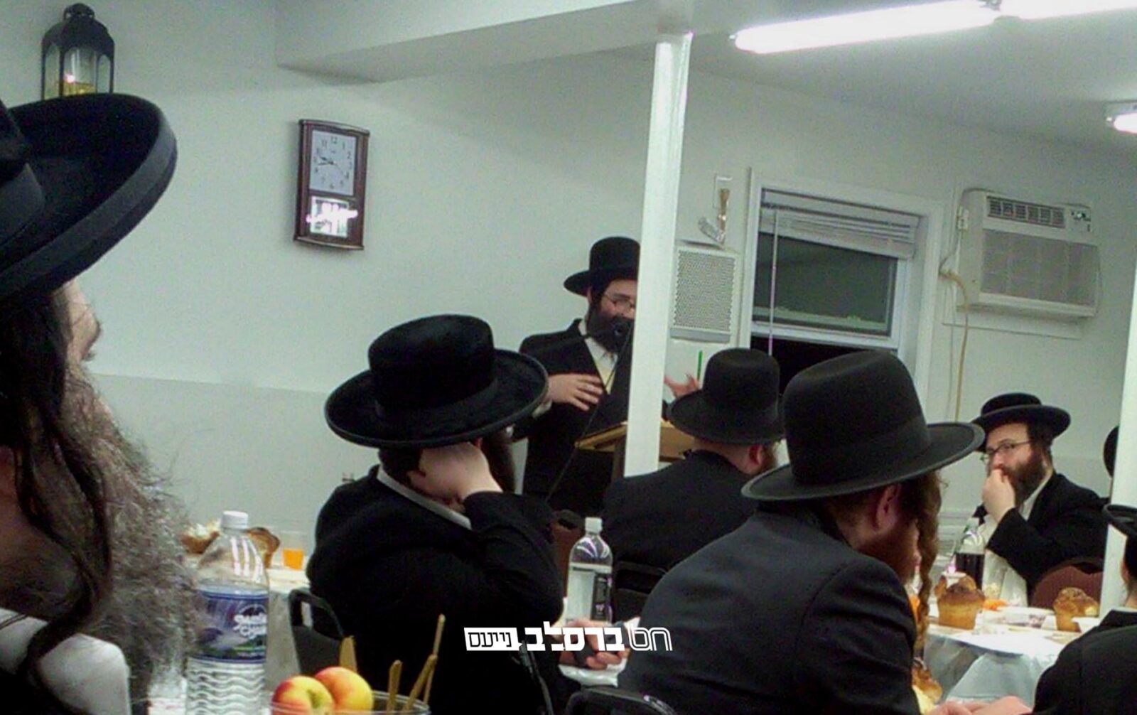 מאנרא • הילולת מוהרנ"ת בבית המדרש 'מעיינות הנחל' נשא דברים הרה"ח רבי יצחק אהרן פאגעל