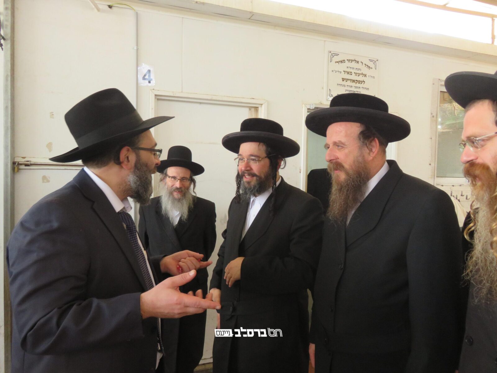 רבה של בלארוס הרב משה פימה בביקור במוסדות ברסלב בית שמש • צפו