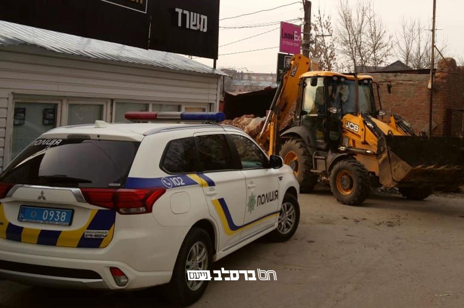 דיווח מהשטח: פרשיית חילול בית החיים נחקרת במשטרת צ'רקס