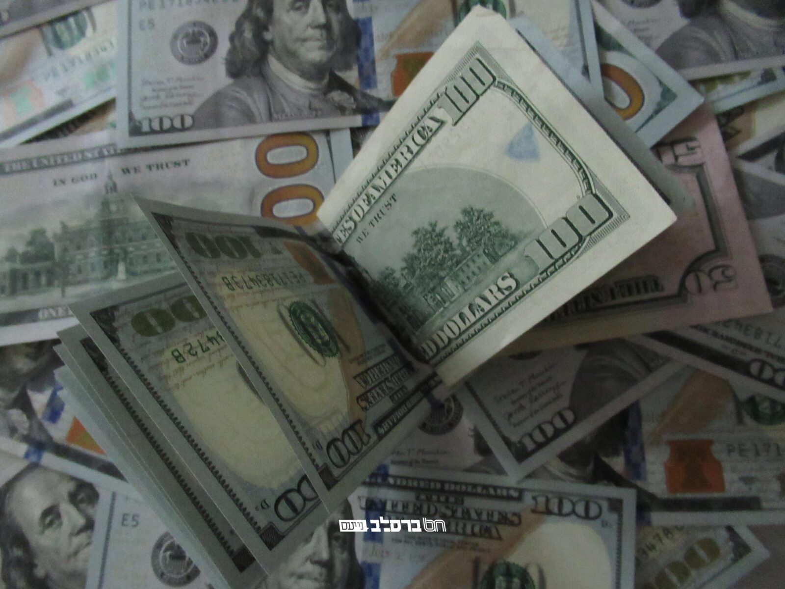 ג' בְּשַׁלַּח • סגולה לפרנסה לומר 'פרשת המן' |↓