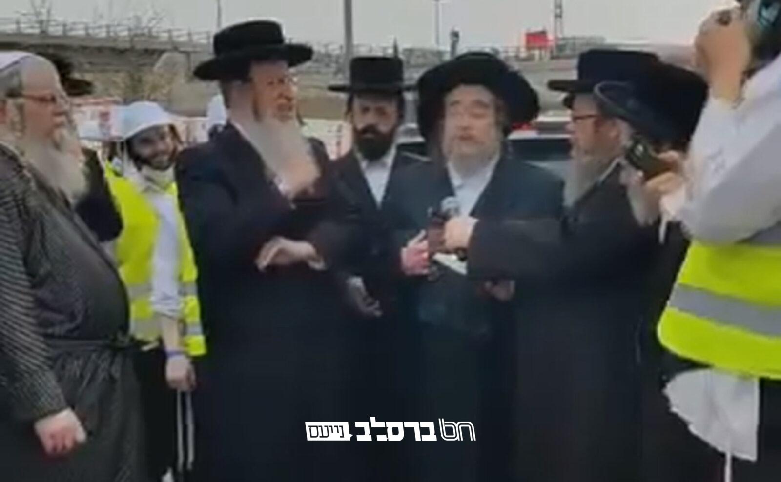 קִמְחָא דְפִּסְחָא • צפו הגרי"מ שכטער הגיע לחזק את עסקני חלוקת 'עונג שבת ויו"ט'