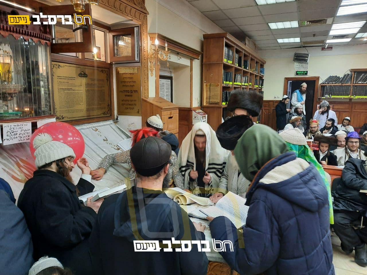 אומן • מקרא מגילה בהיכל ציון רבינו הקדוש