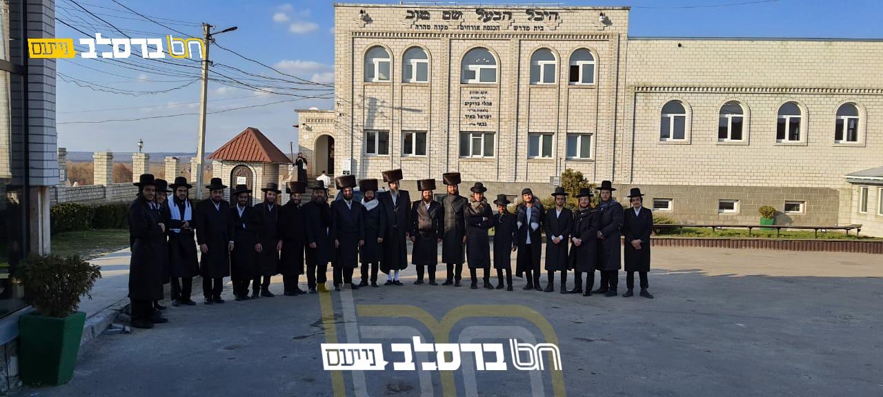 מסע לאירופה • ישיבת 'אהבת משה' במסע לקברי צדיקים • צפו