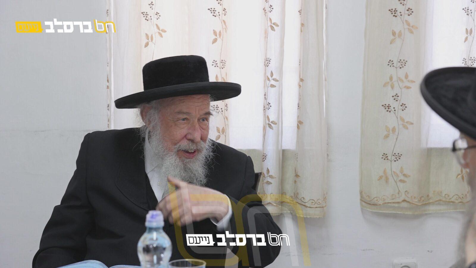 יׇארצַיְּיְּט • ראיון בלעדי עם הגה"צ רבי משה קרמר על הגה"צ רבי שמואל שפירא זצ"ל • גלריה