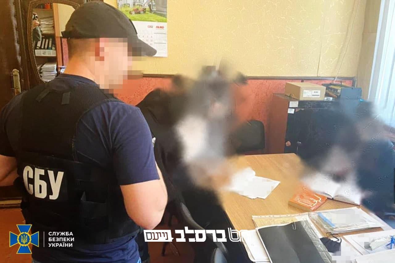 אומן • פקידי ההגירה תפסו 3 ישראלים