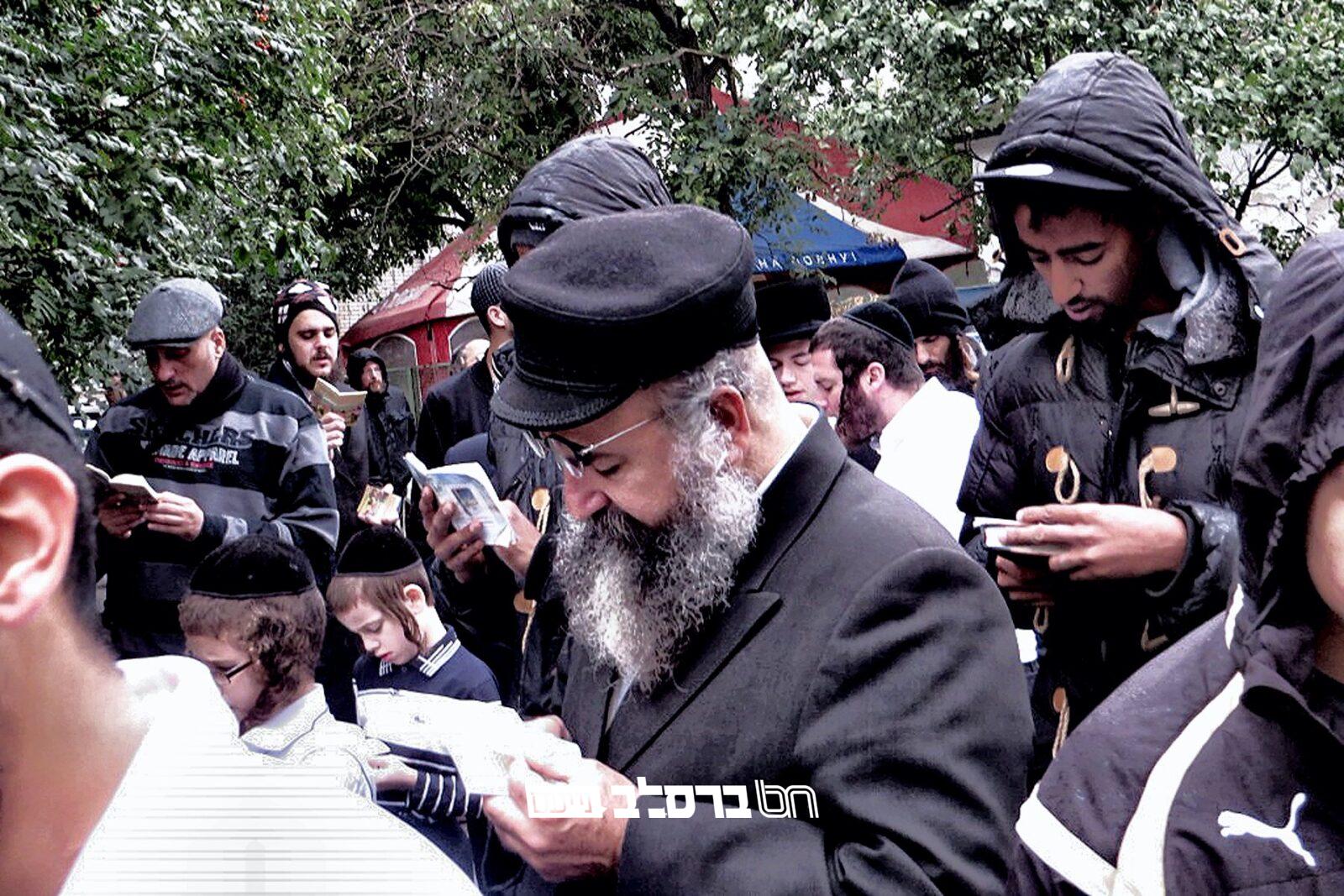 הַכְּרוּז הֲיוֹמִי • "בִּכְלָלִיּוּת הַקִּבּוּץ, בְּוַדַּאי עוֹלֶה הִתְפָּאֲרוּת הַרְבֵּה בְּלִי שִׁעוּר"