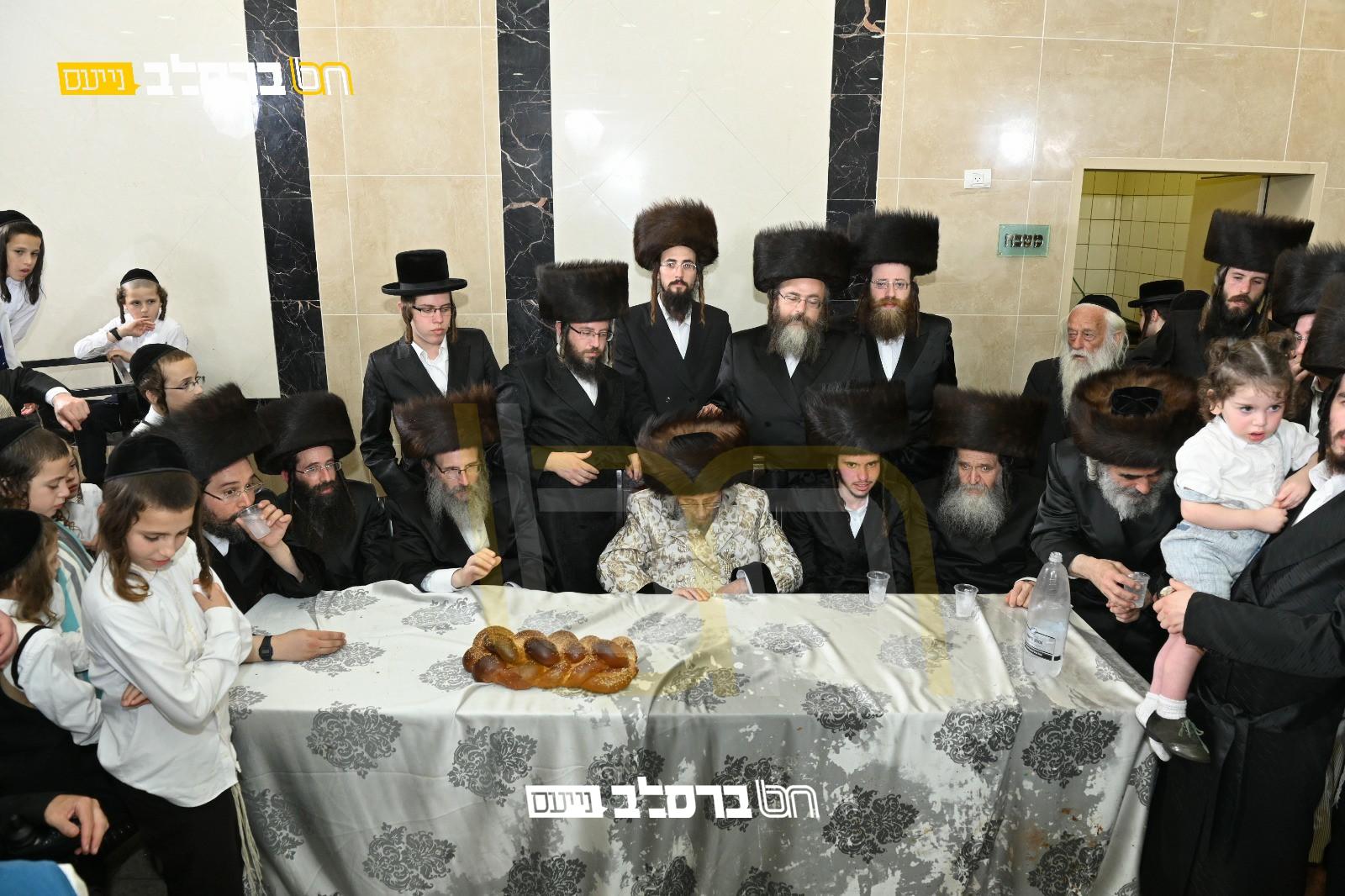 בְּעִנְבֵי הַגֶּפֶן • שמחת נישואי נכד הגר"א זילביגער נין גאב"ד ירושלים שליט"א