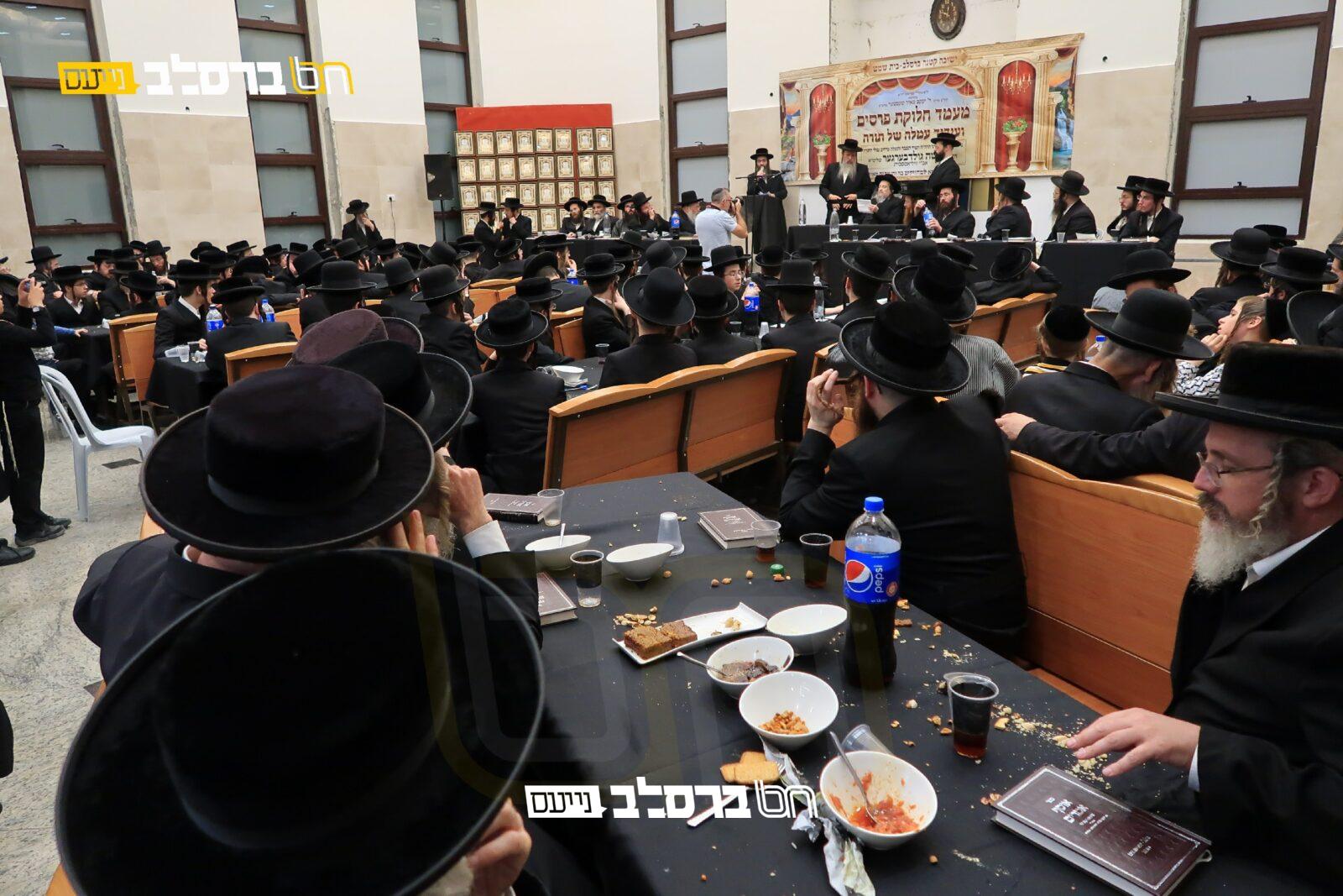 כָּבוֹד הַתּוֹרָה • מעמד בישיבת ברסלב שבנשיאות הגרי"מ שכטער שליט"א