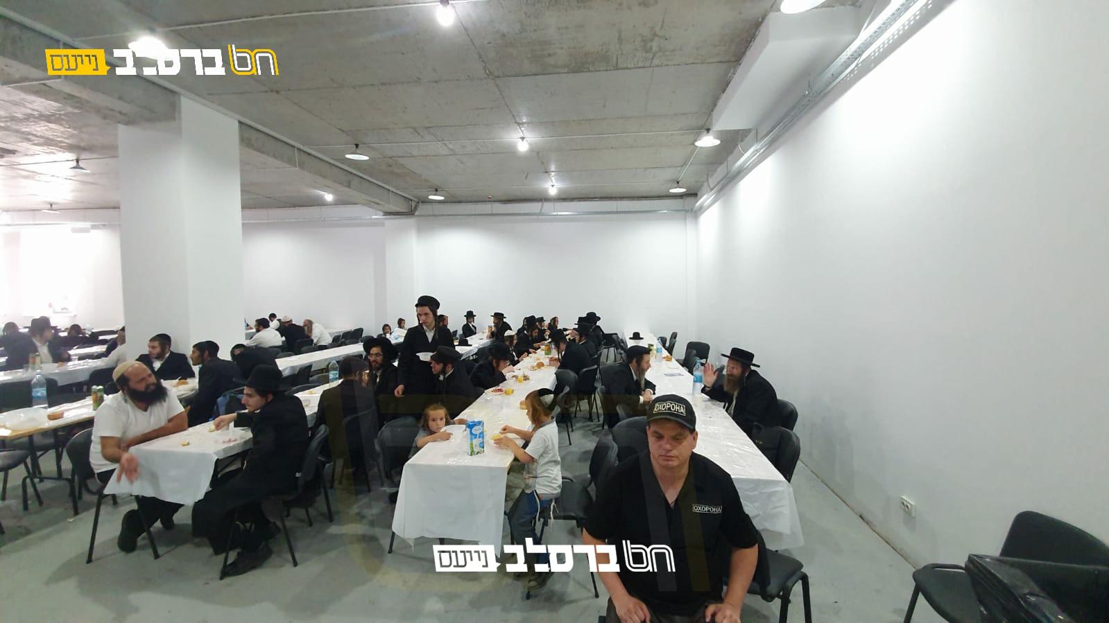 בשורה משמחת: 'פת שחרית' בהכנסת אורחים פעדער בכשרות מהודרת