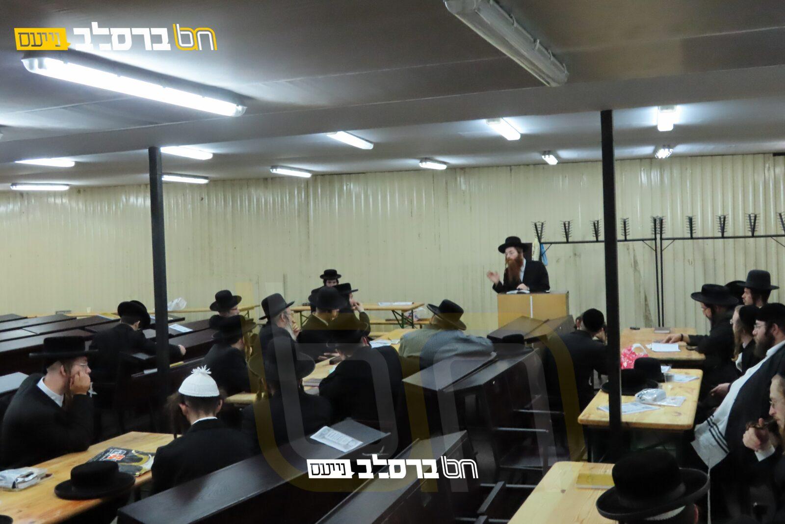 אומן • שיעור הכנה לראש־השנה מאת הרב וועלוול חשין