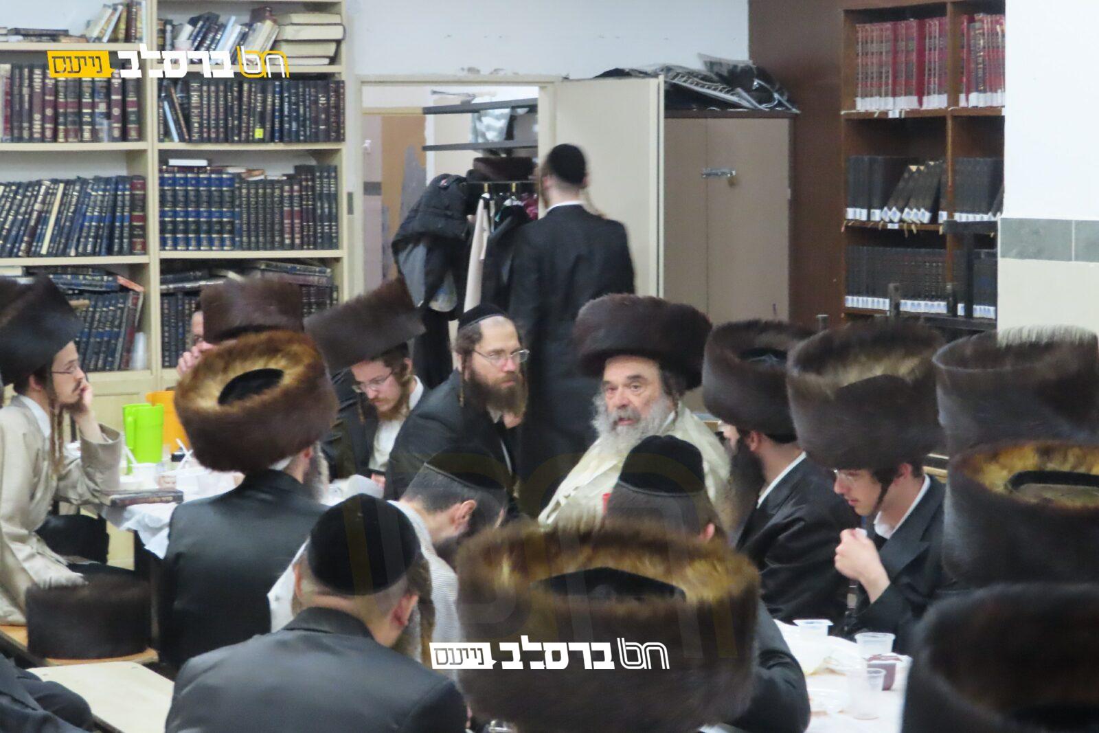 'נחלת חן' • הכנה לחנוכה מפי הגה"ח רבי מאיר קרליבך | האזינו