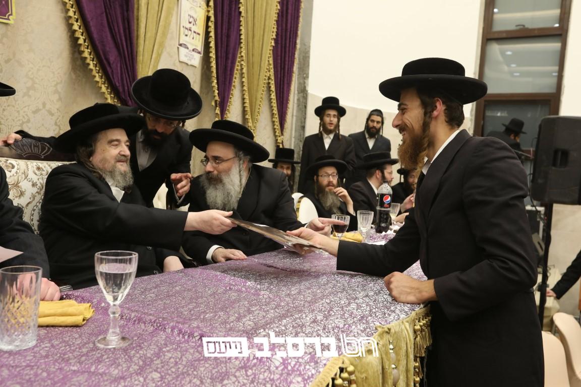 קרן אור • מעמד 'כתר תורה' היסטורי לאברכי הכוללים | גלריה ב'