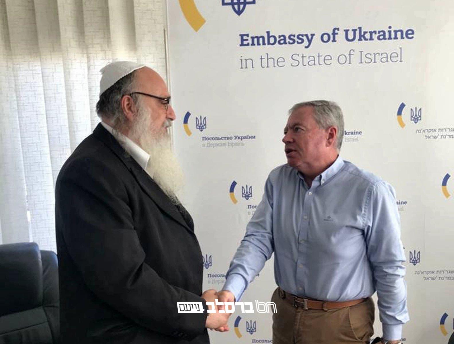 שגריר אוקראינה: "צריך את התפילות שלכם" חבר הפרלמנט: "אוקראינה עושה הכל כדי שיוכלו להגיע לראש השנה"
