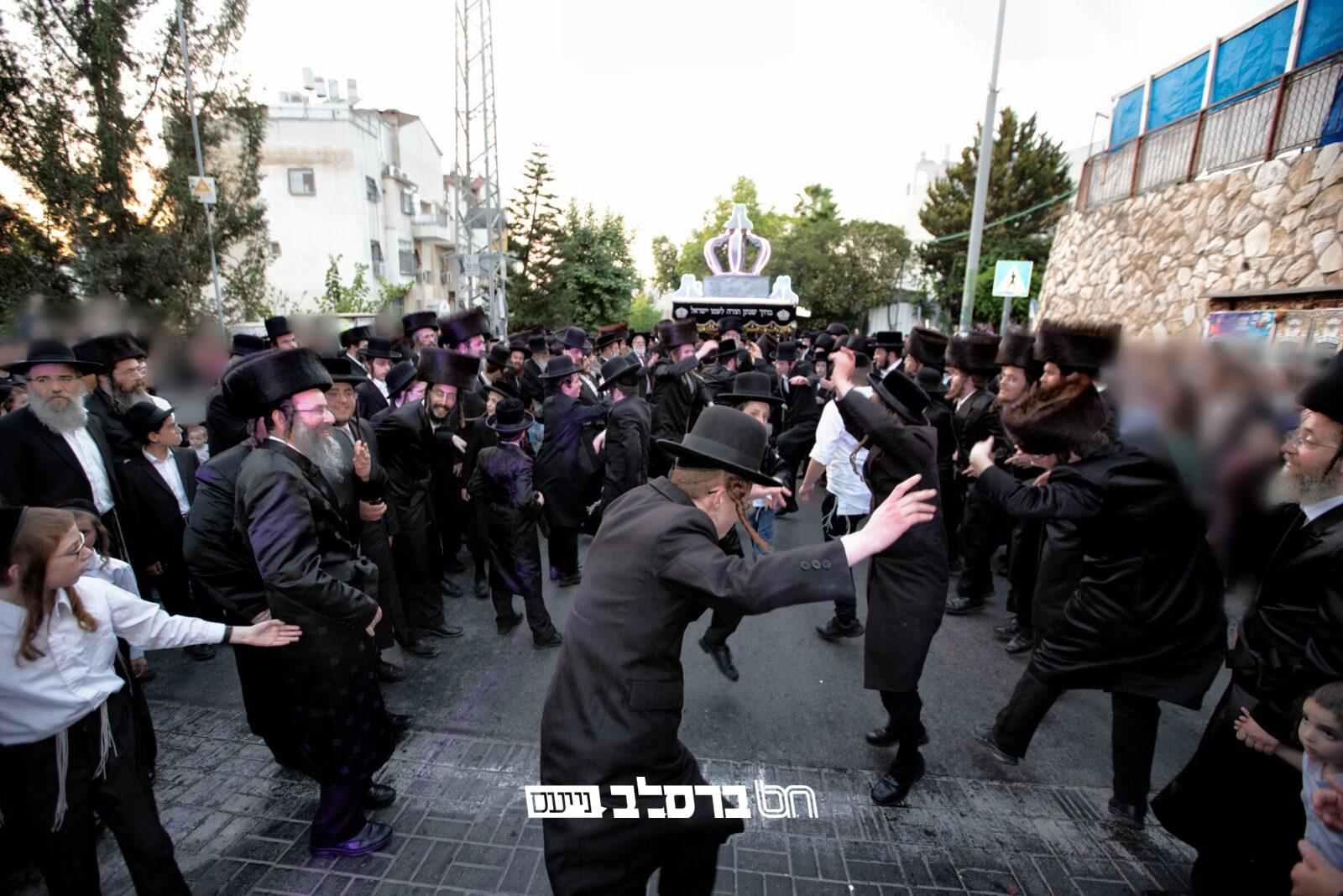 הכנסת 'ספר תורה' וחנוכת 'ארון הקודש' | הכונו