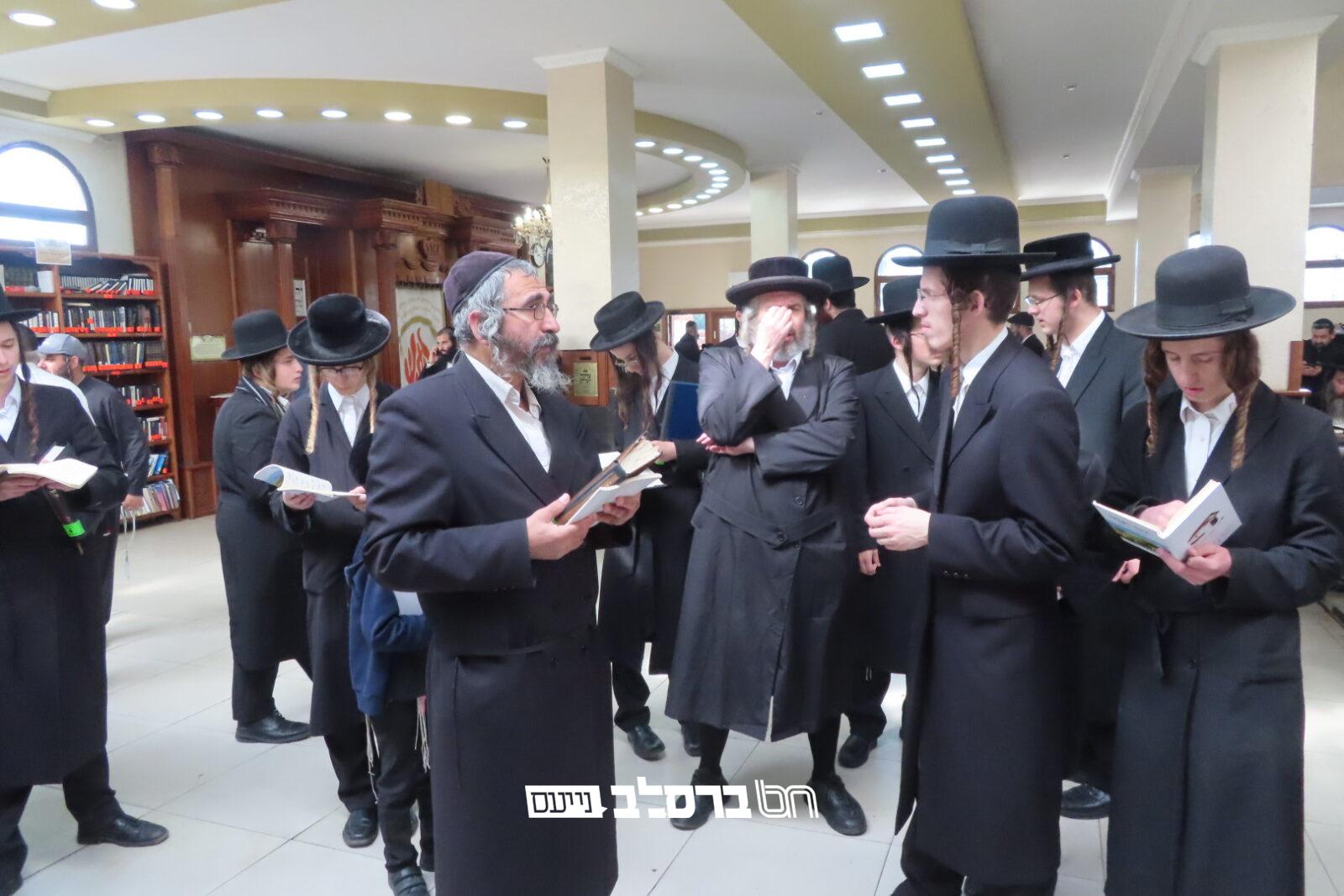 עצרת תפילה נערכה לרפואת הר"ר אלתר היילפרין שיחי'