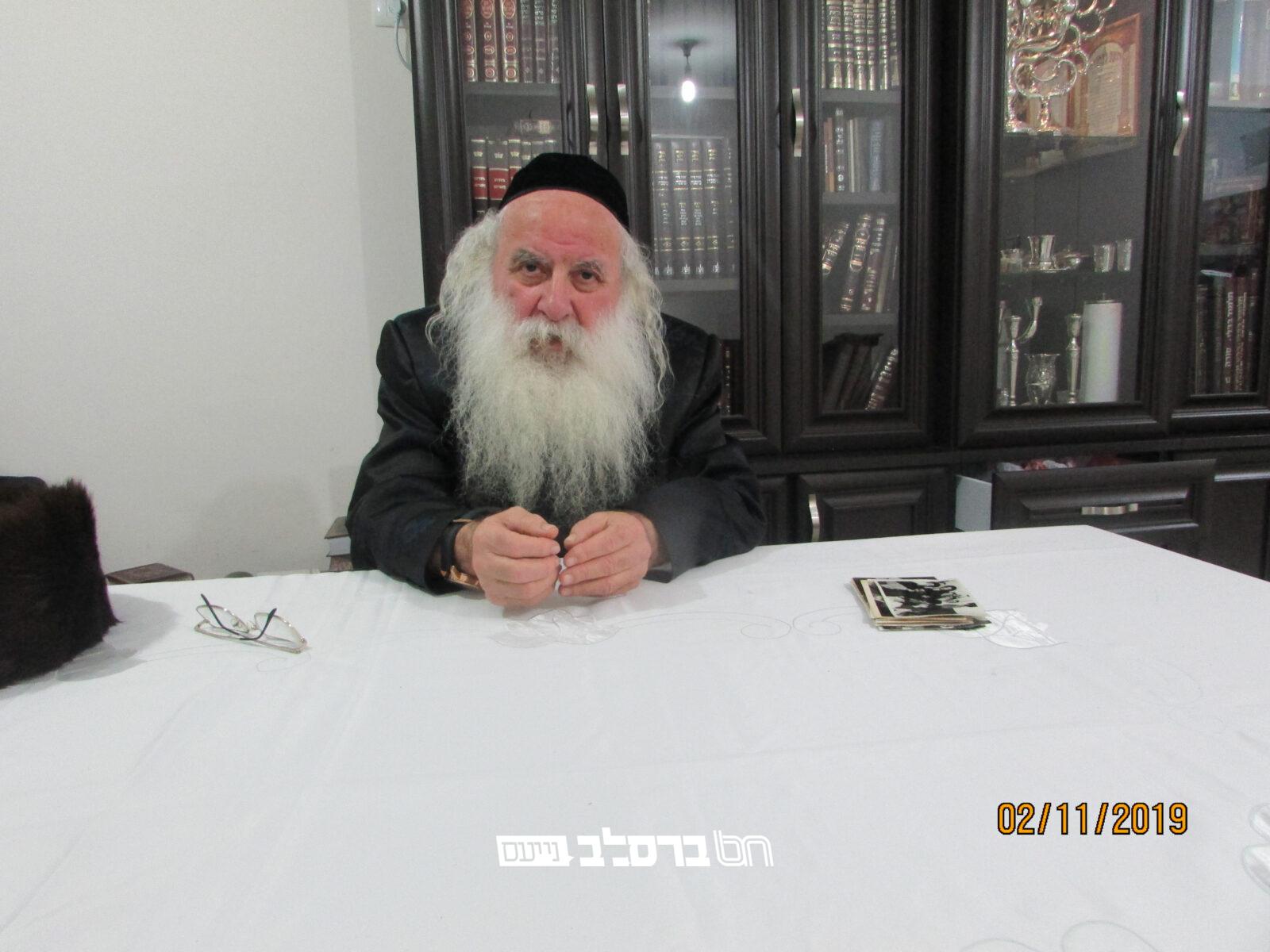 קיבוץ • הישיש רבי חיים זילברמן עם שיר געגועים עתיק | צפו