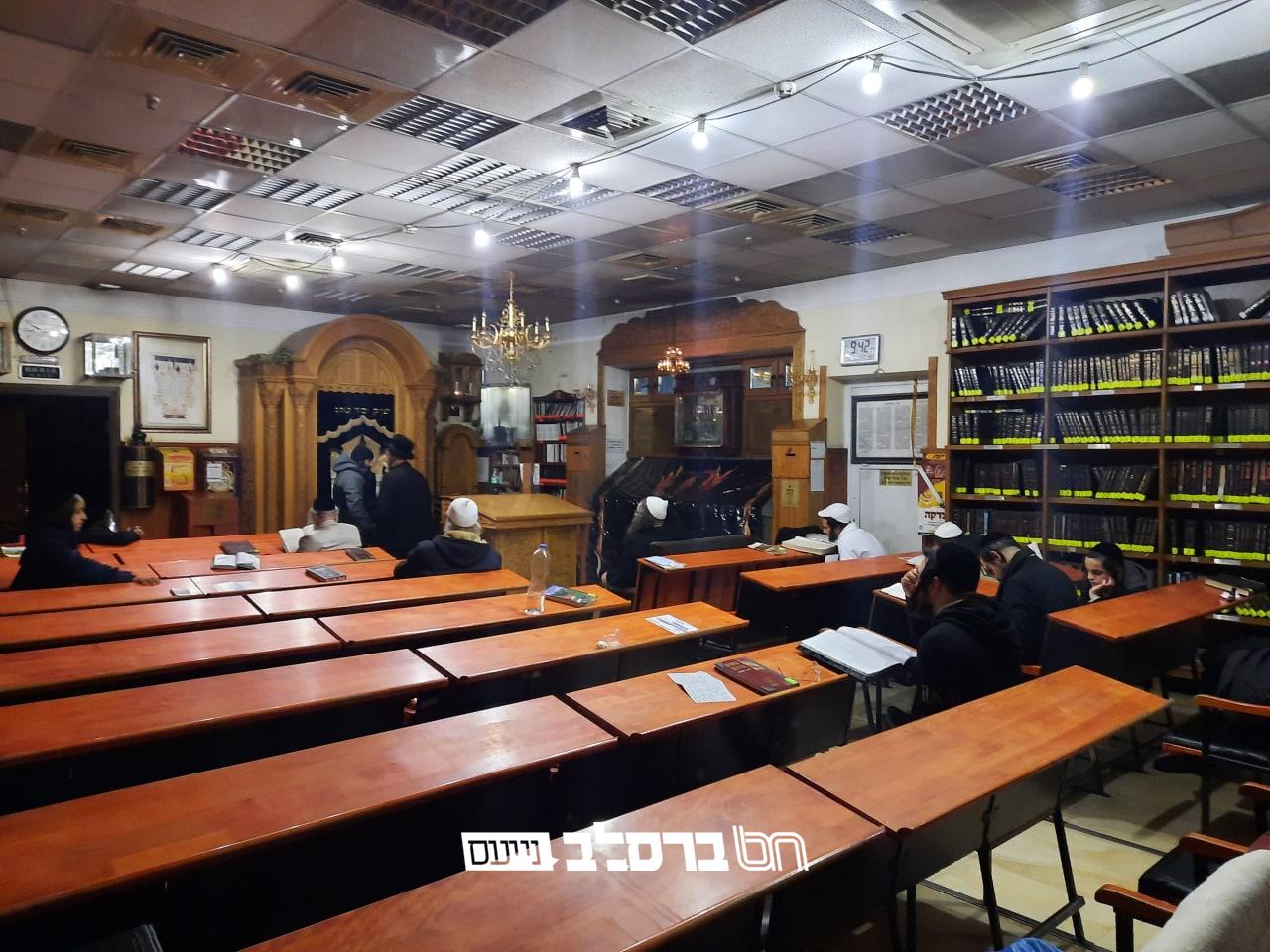 אומן • למרות המתקפה על מאגרי הכוח "אורות" בציון