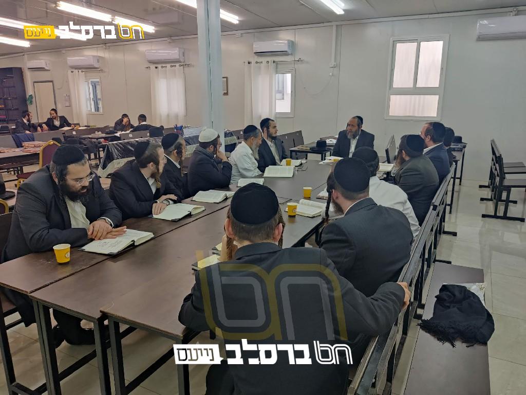 התורה הזמנית • חדשות לטייל בתורתו | גלריה