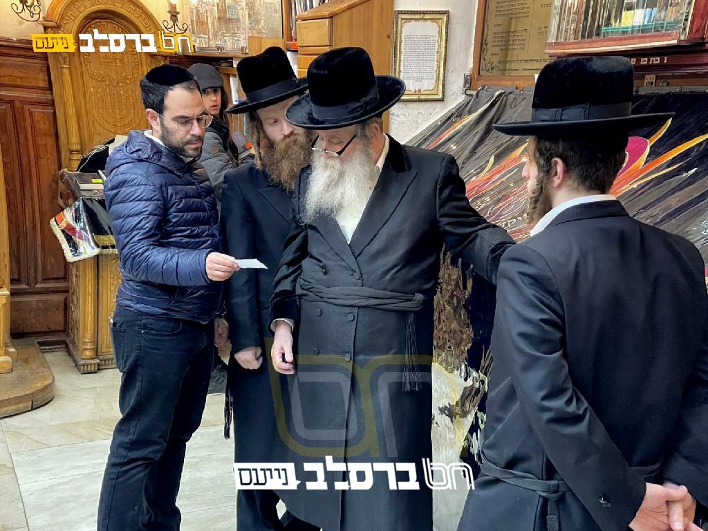 אומן • האדמו”ר מקוזניץ עלה לאומן ל'ראש השנה לאילנות'