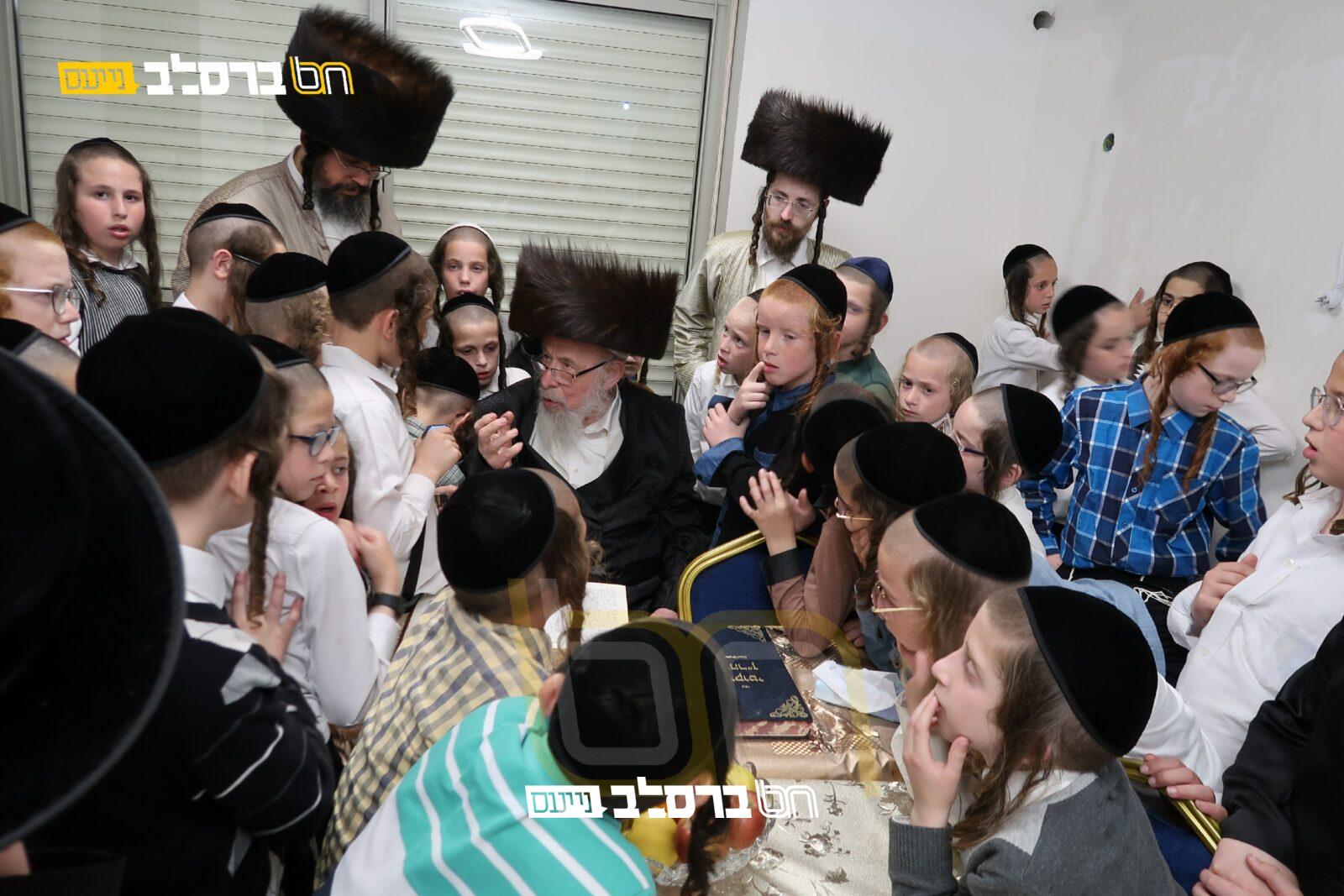 הגר"מ קרמר נשא דברים לילדי ארגוני נוער בית שמש | האזינו