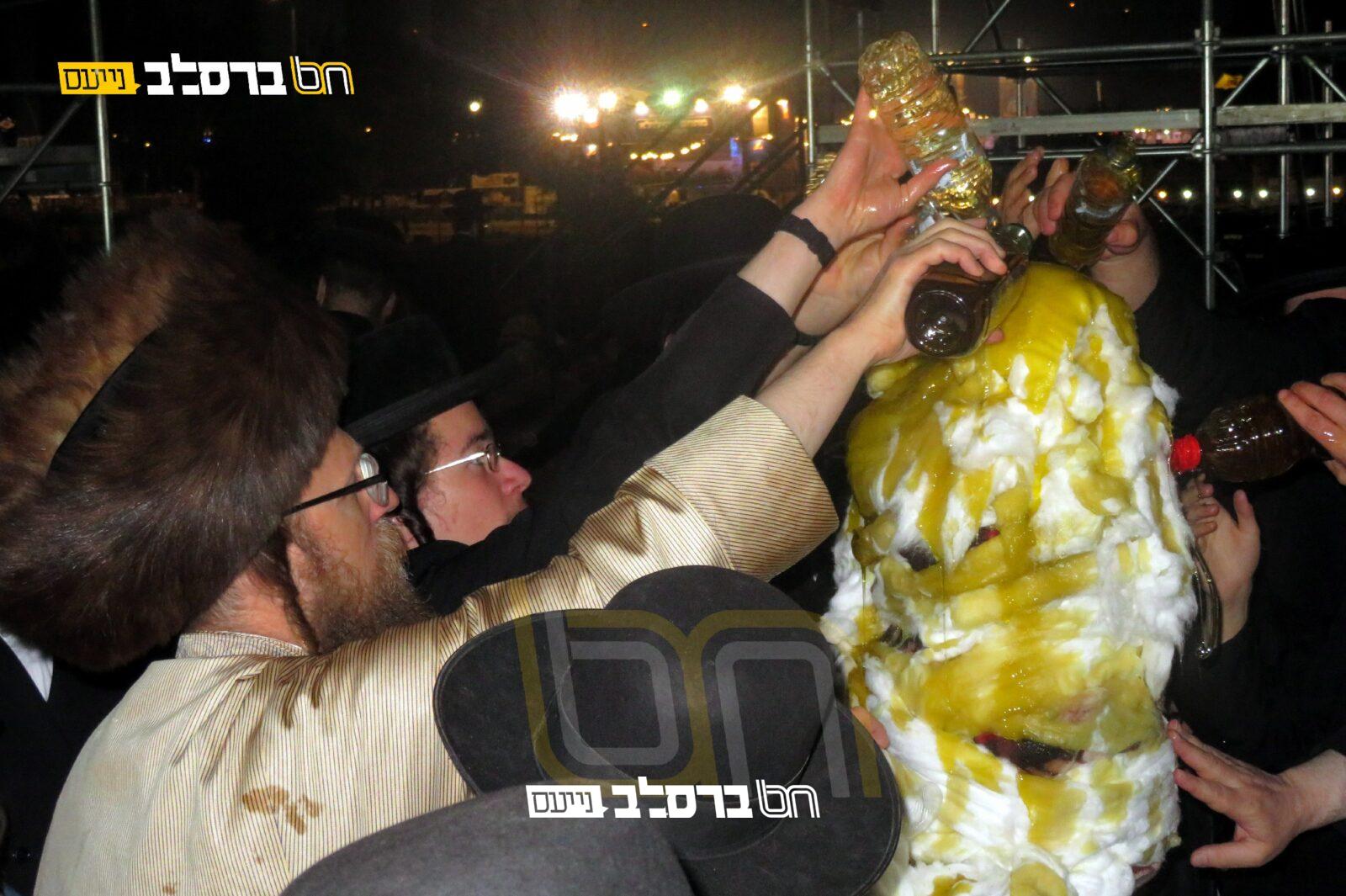 בְּהִלּוּלָא דְּבַר יוֹחָאי • הדלקה באתרא קדישא מירון |◄