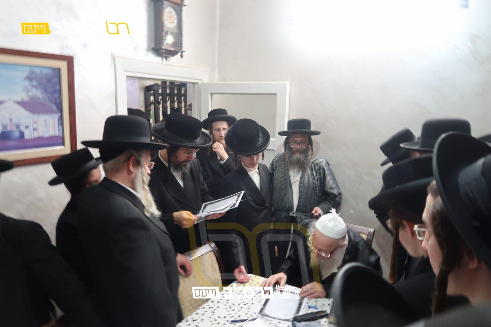 מסע של קדושה בחורי הישיבה עלו למעונו של הגר"מ קרמר