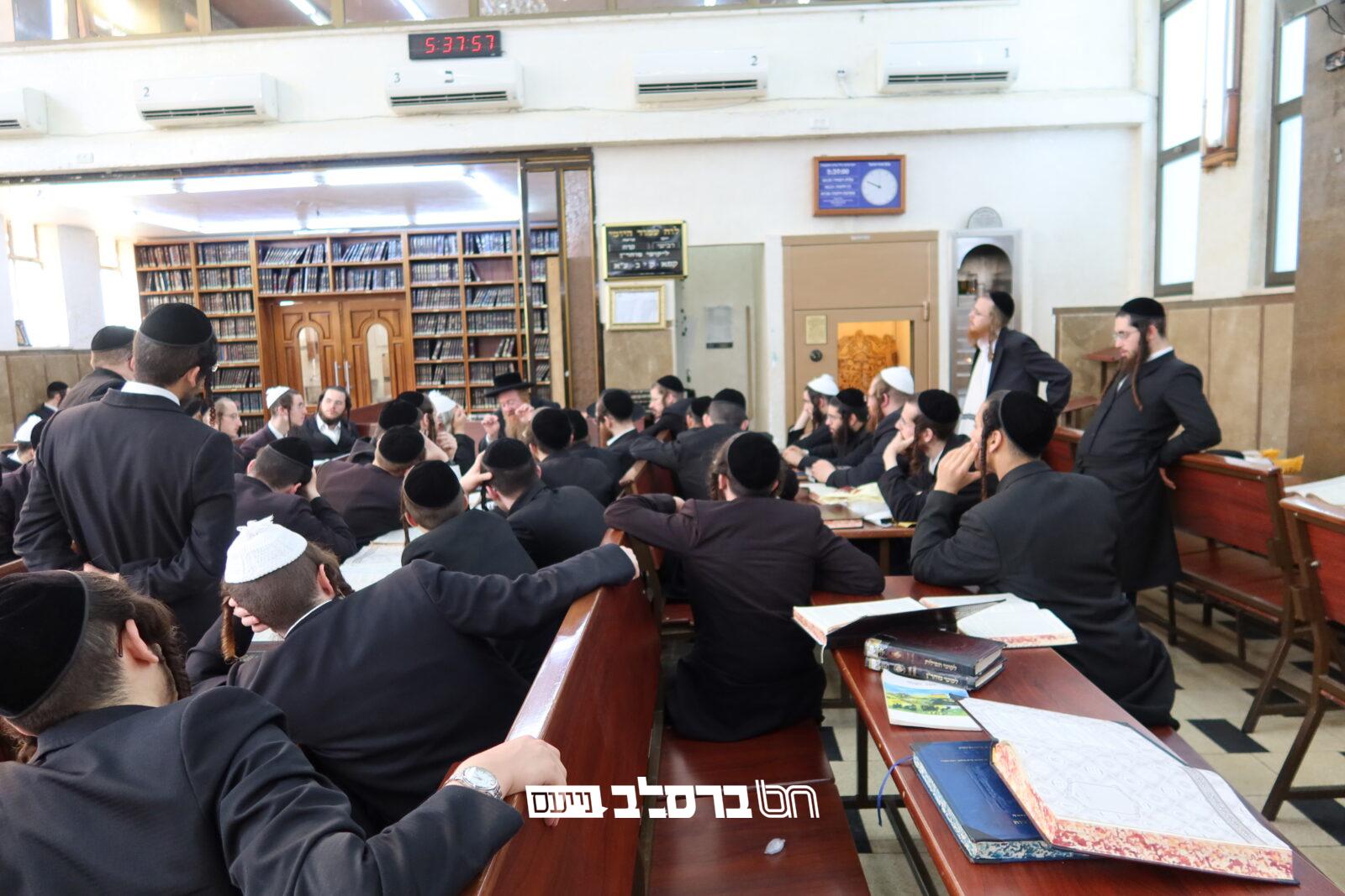 'אורות הנחל' • הכולל הוראה החלו בלימוד בשר וחלב