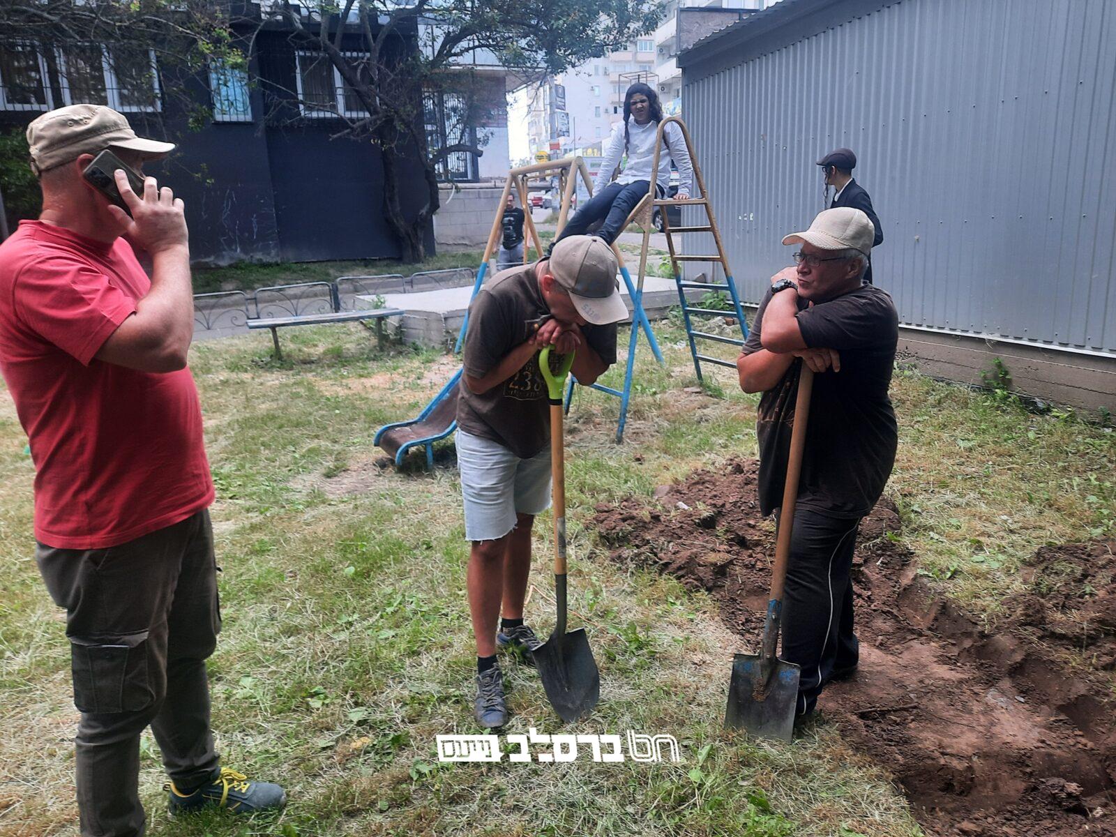 שֹׁמּוּ שָׁמַיִם • ארכיאולוגים חופרים סמוך לציון באומן |◄