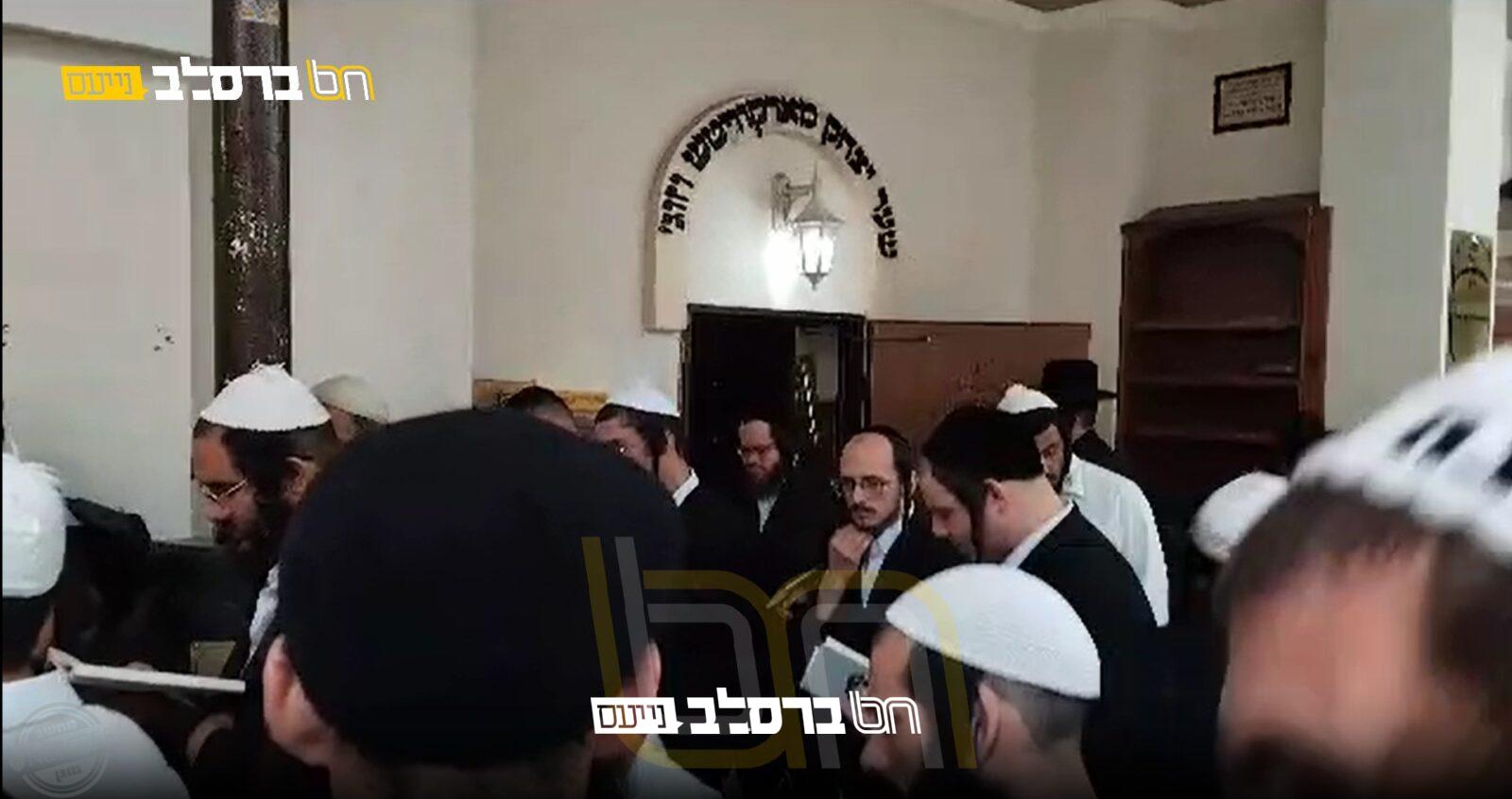 מסע הלוויית הרב אברהם מקולה ז"ל באומן |◄