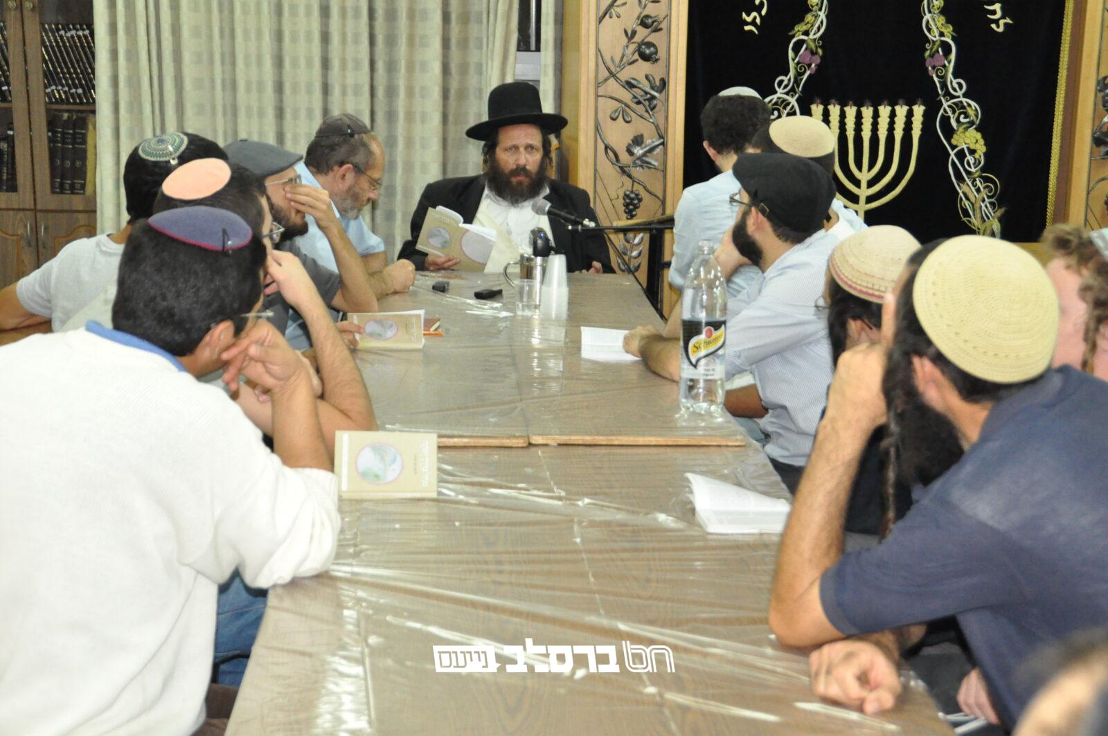 לקראת הילולת מוהרנ"ת: הרב אהרן אליהו פירר |◄