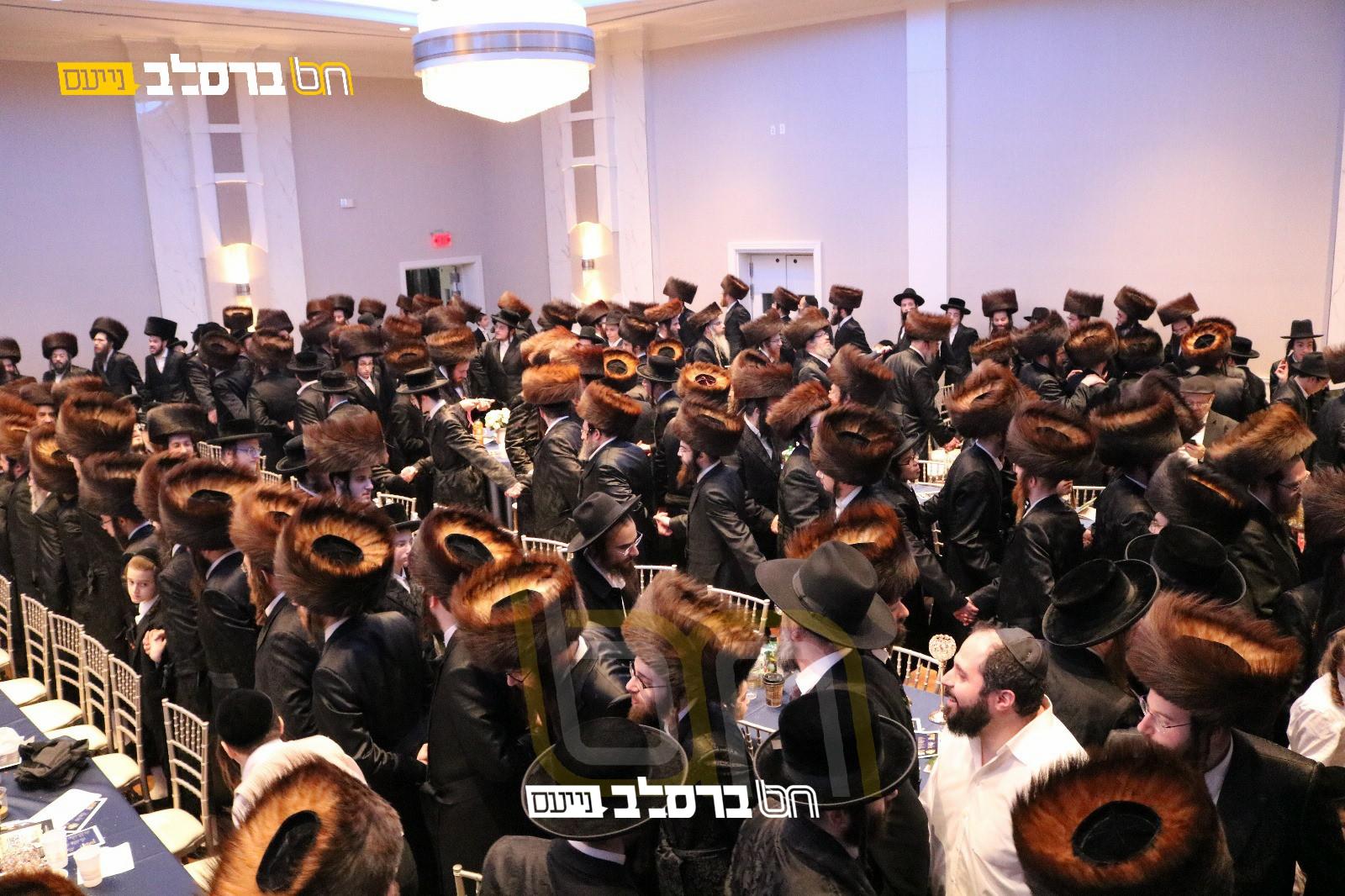 ארה"ב • המונים בכינוס ההיסטורי לאברכי אנ"ש |◄