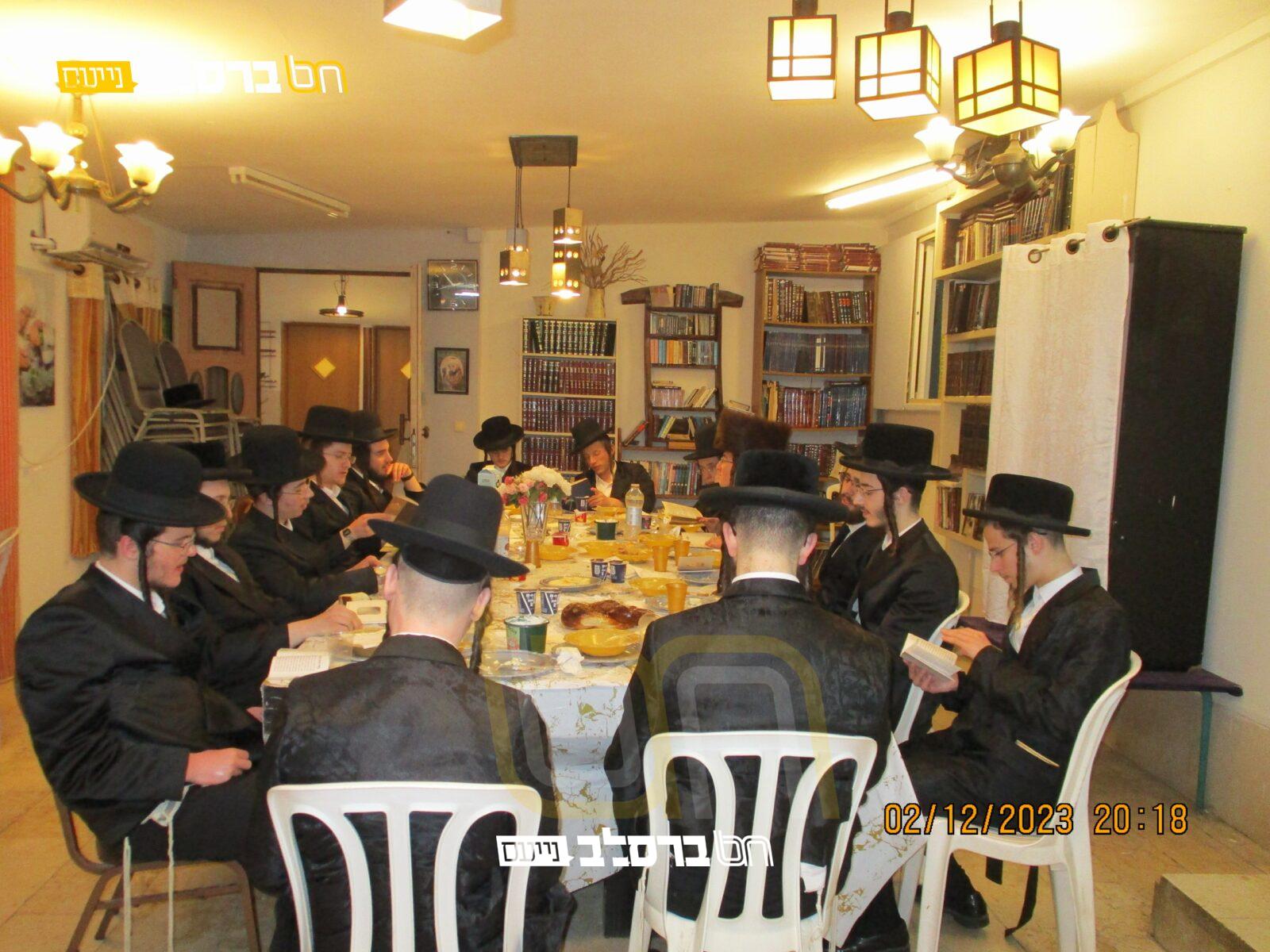 חשמונאים • בחורי אנ"ש מישיבת טשעבין בשבת התעלות