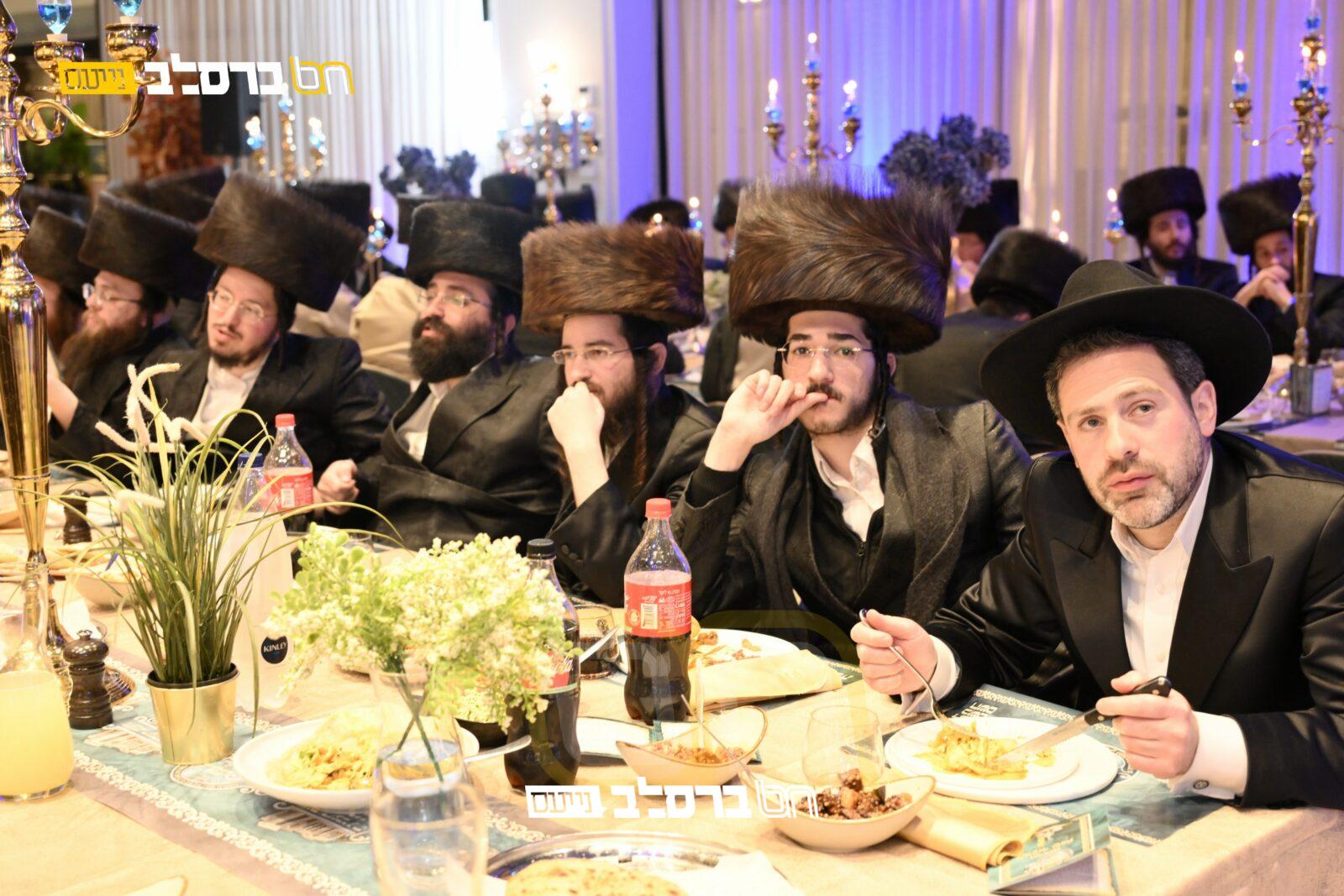 רָאוּי לוֹ לִשְׂמֹחַ: סעודת הודאה מיוחדת | הכונו!