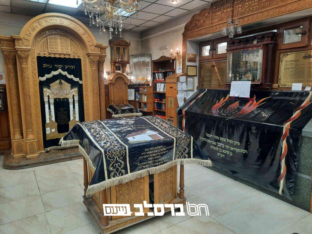 איחוד ברסלב • פרוכות חדשות בציון |◄