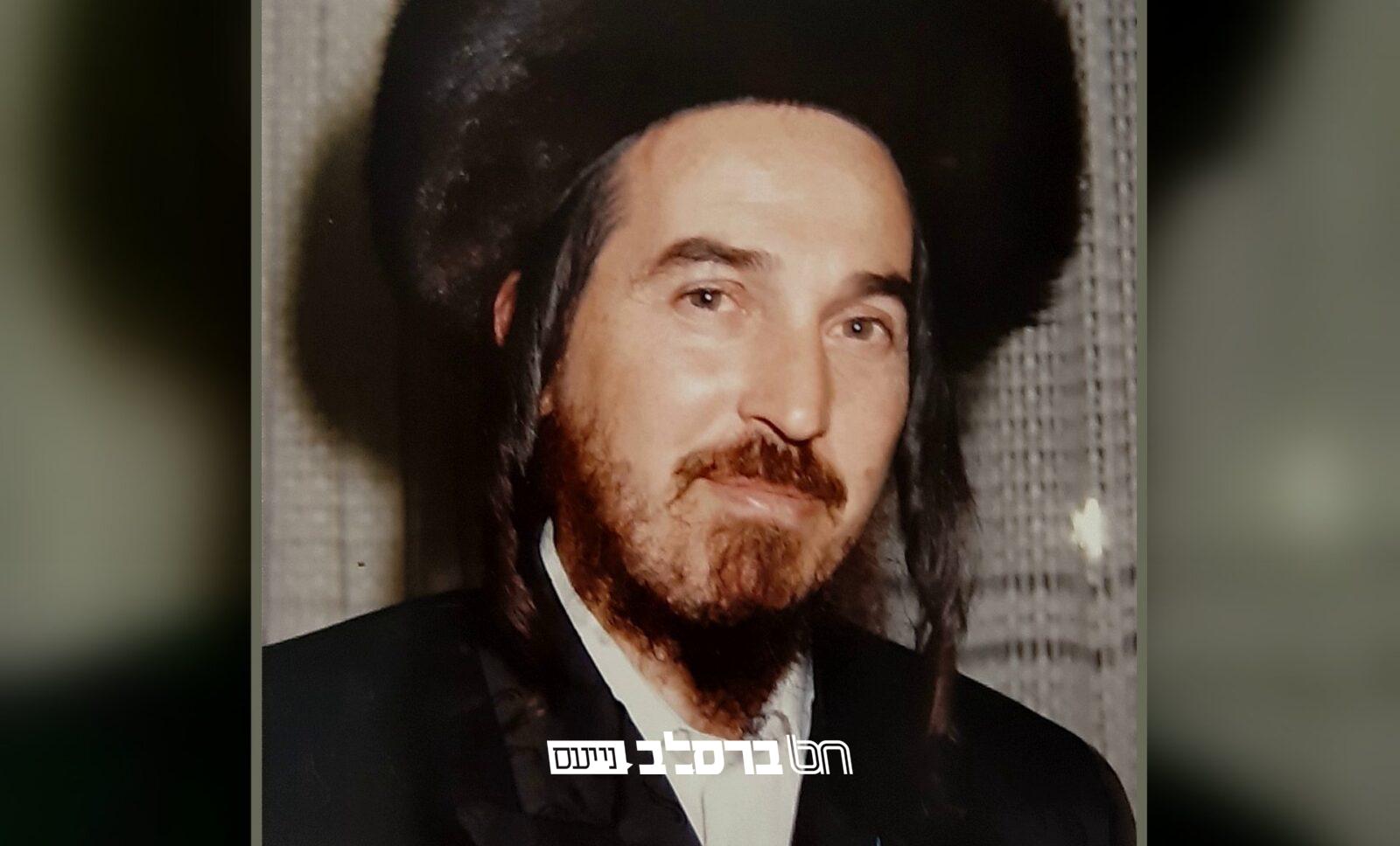 ימי הפורים • הבעל קורא של הקיבוץ באומן עם הקריאות לפורים