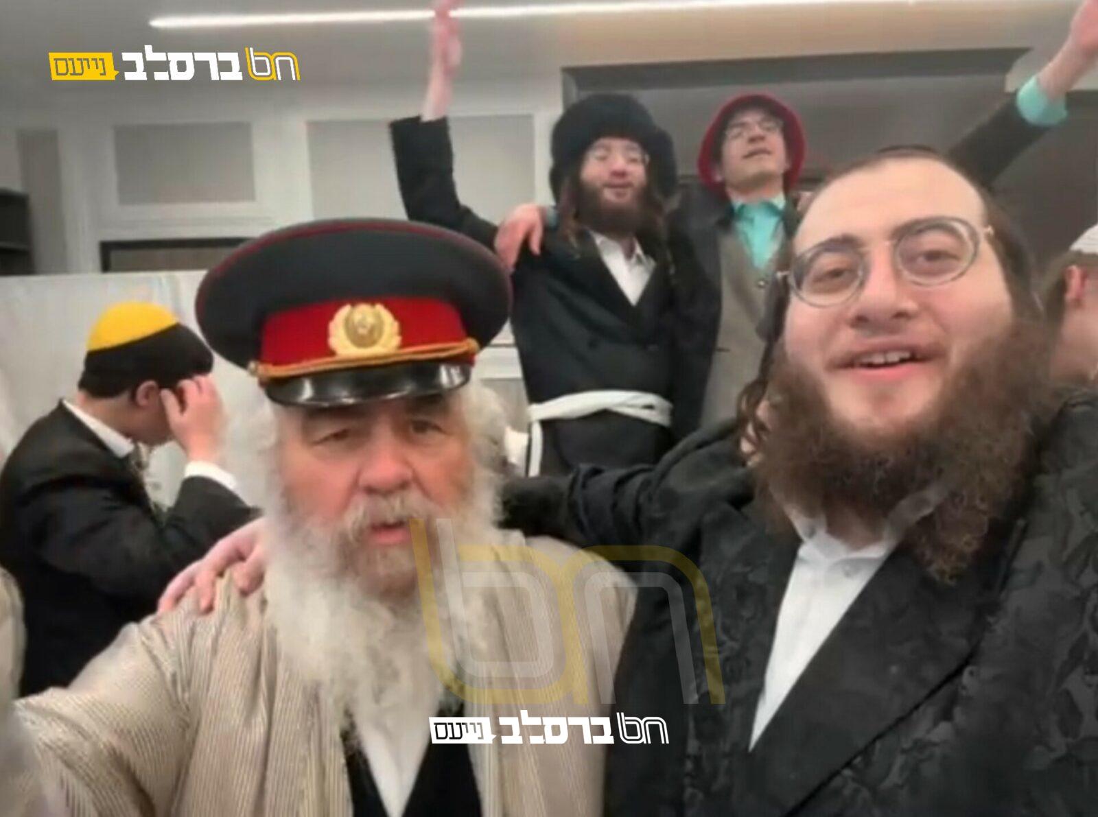 מִשְׁתֶּה וְשִׂמְחָה • שמחת פורים ב'אהל מרדכי' לעיקוואד |◄