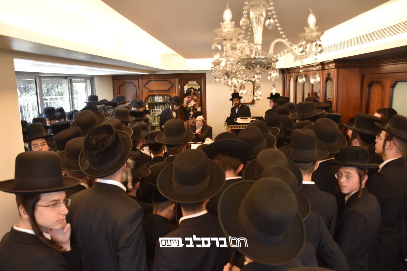 ביתר • חבורת 'חיי נצח' במעונו של הגרי"מ שכטער |◄