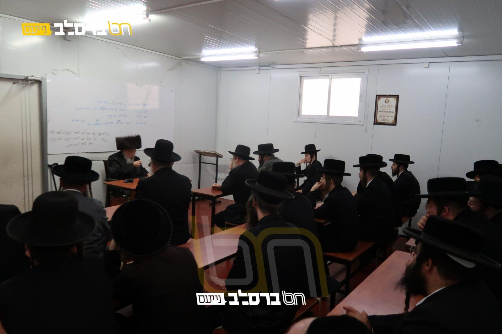 הגר"מ קרמר בשיחת חיזוק נלהבת לעשרות מלמדים |♪