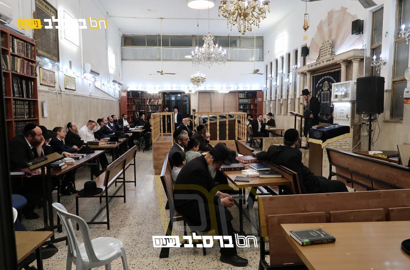 בני ברק • הגר"ש מייקוף מסר שיחת חיזוק לבין המצרים