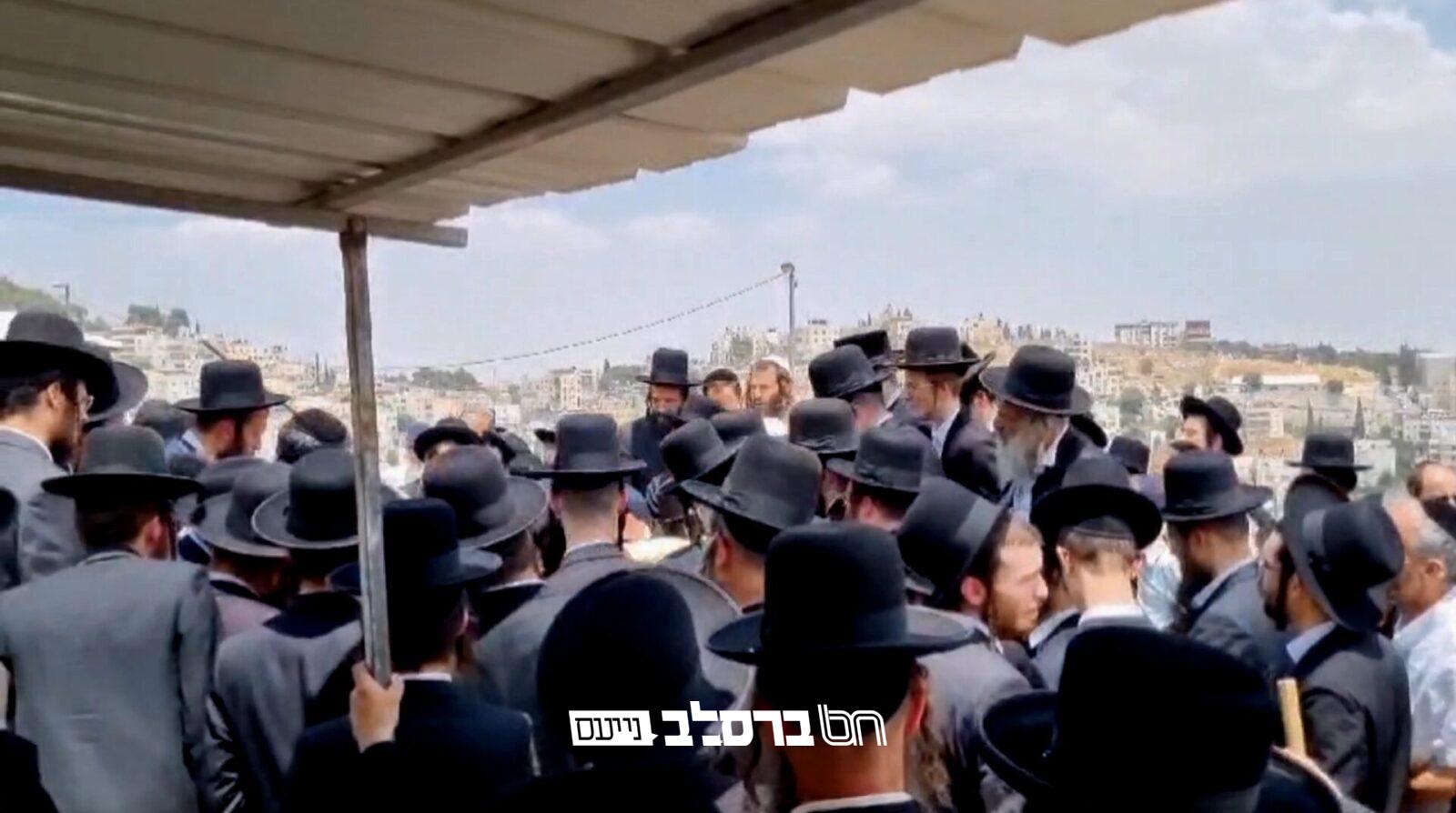 מעמד הקבורה: הרבנית מרת שרה גלבך ע"ה |◄