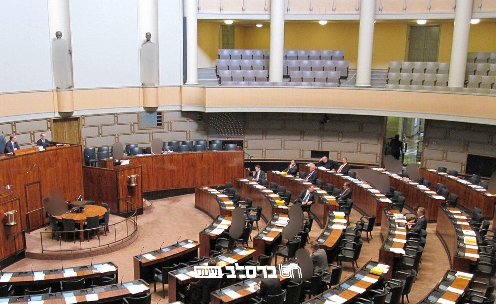 אוקראינה • הפרלמנט אישר את ביטול המעבר לשעון קיץ