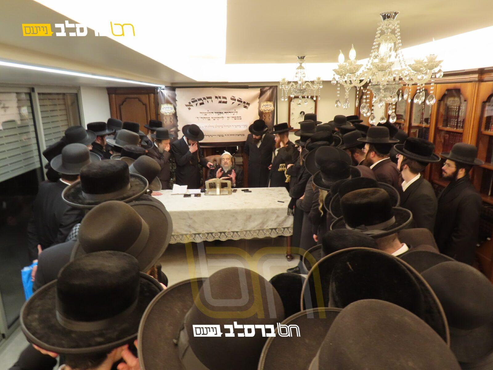 כוללי 'בני היכלא' במעונו של הגרי"מ שכטר שליט"א
