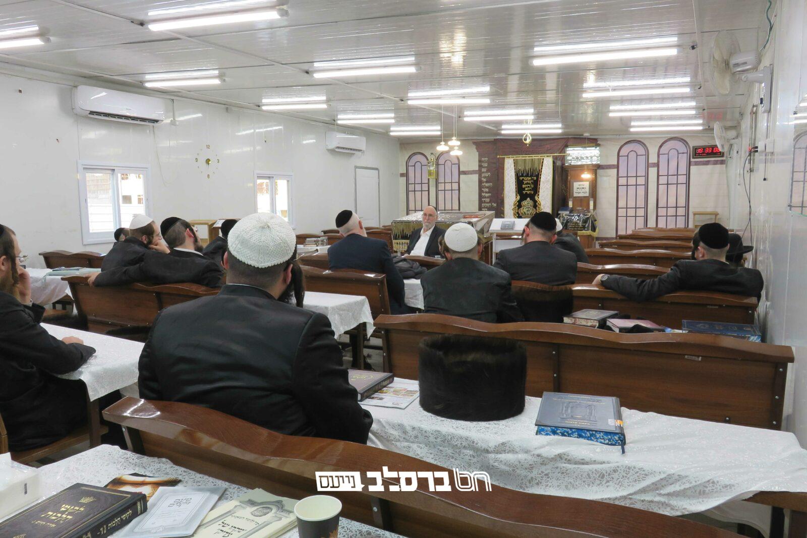 בית שמש • כינוס חג עם הגרח"מ קרמר ב'ברסלב' רמה ד 3