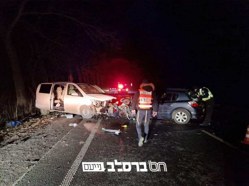 בדרך לקיבוץ שבת חנוכה: שתי תאונות דרכים עם 4 פצועים קל